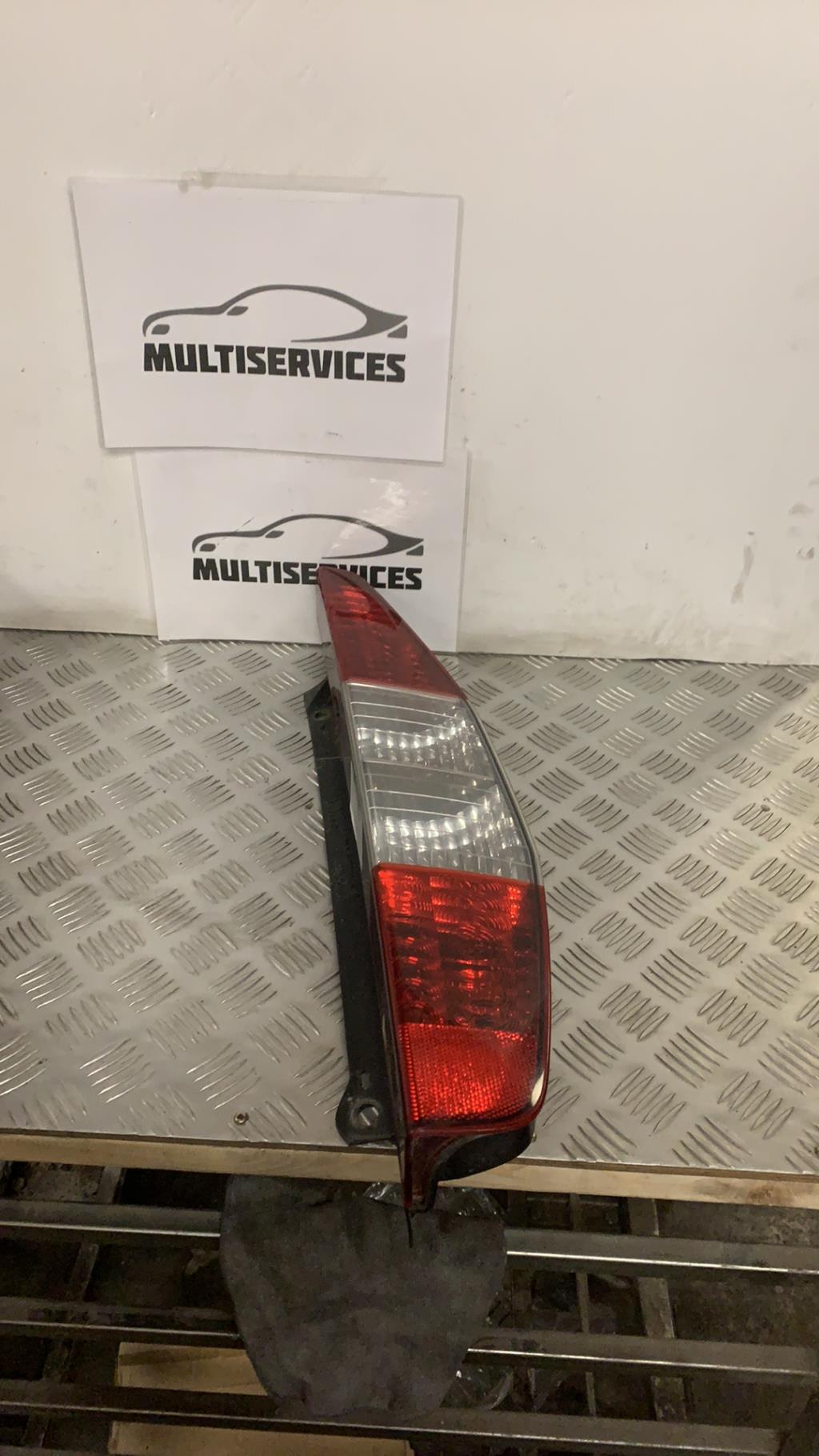 Fanale posteriore principale destro (luci) FIAT DOBLO 1 PHASE 1 Diésel - 1