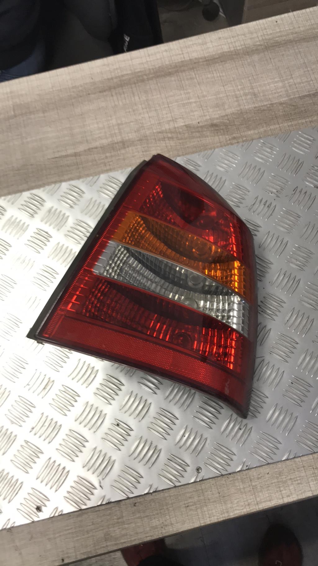 Fanale posteriore principale destro (luci) OPEL ASTRA G Gasolina - 1