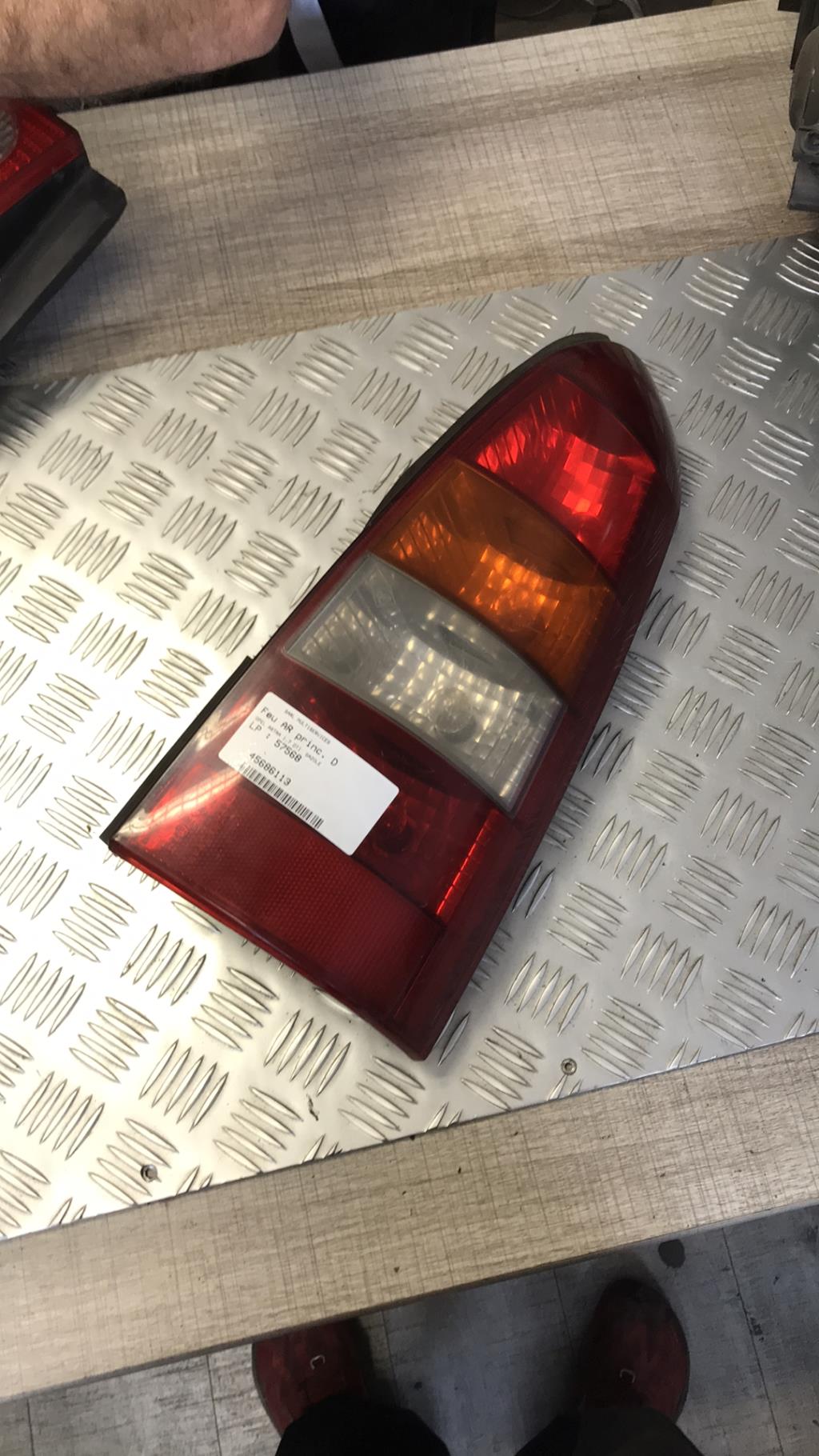 Fanale posteriore principale destro (luci) OPEL ASTRA G BREAK Diésel - 1