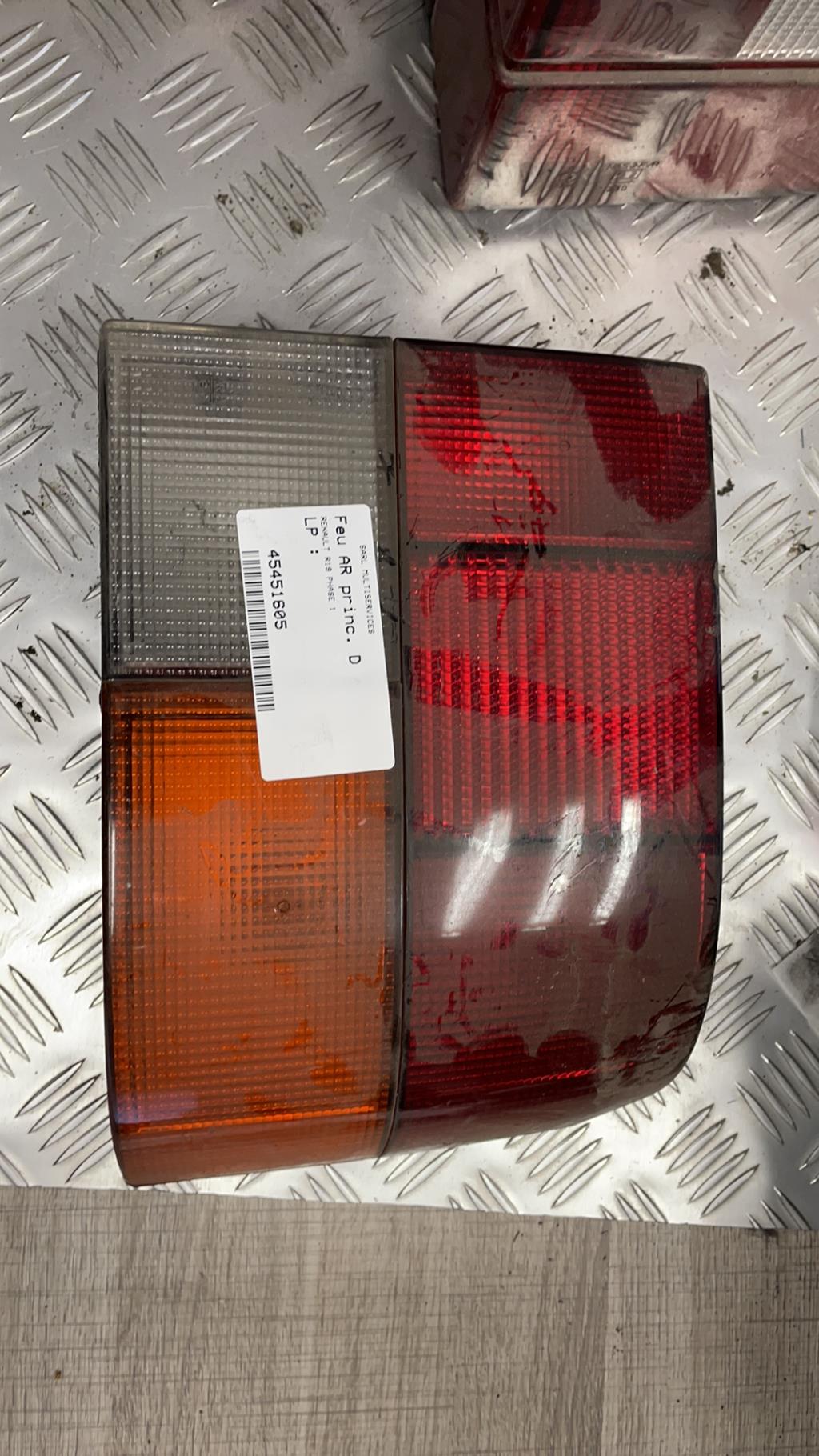 Fanale posteriore principale destro (luci) RENAULT R19 PHASE 1  - 1
