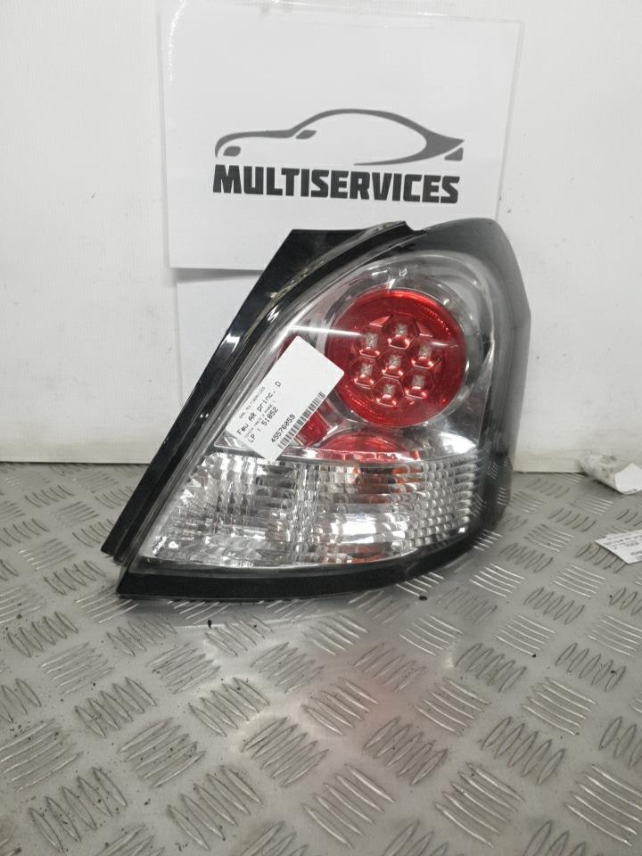 Fanale posteriore principale destro (luci) TOYOTA YARIS 2 PHASE 1 Diésel - 1
