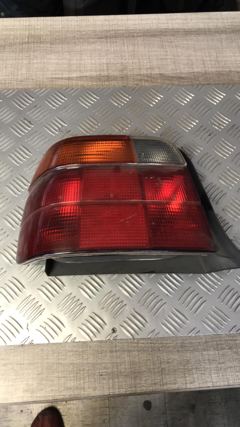 Fanale posteriore principale sinistro (luci) BMW SERIE 3 E36 COUPE Gasolina - 1