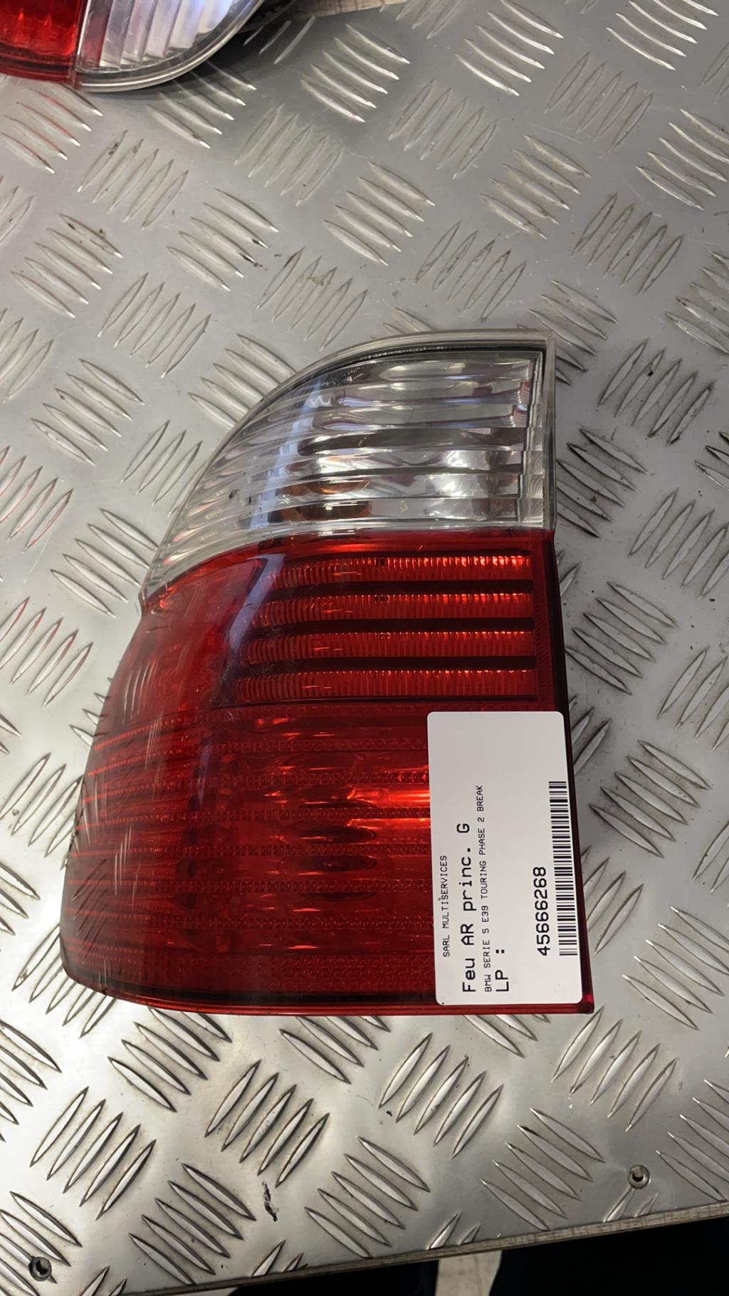 Fanale posteriore principale sinistro (luci) BMW SERIE 5 E39 TOURING PHASE 2 BREAK Diésel - 1