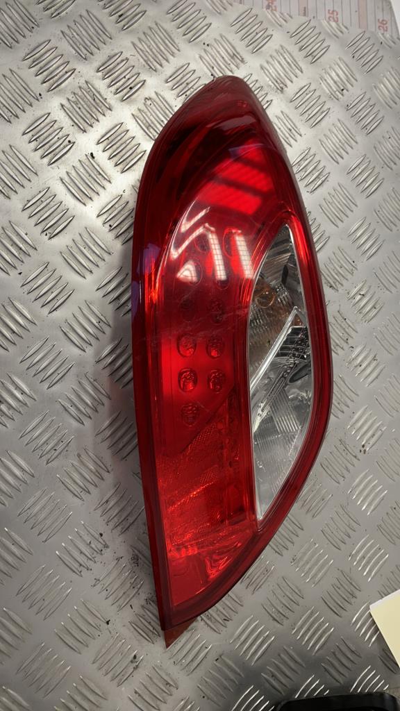 Fanale posteriore principale sinistro (luci) MAZDA 2 2 PHASE 1 Diésel - 1