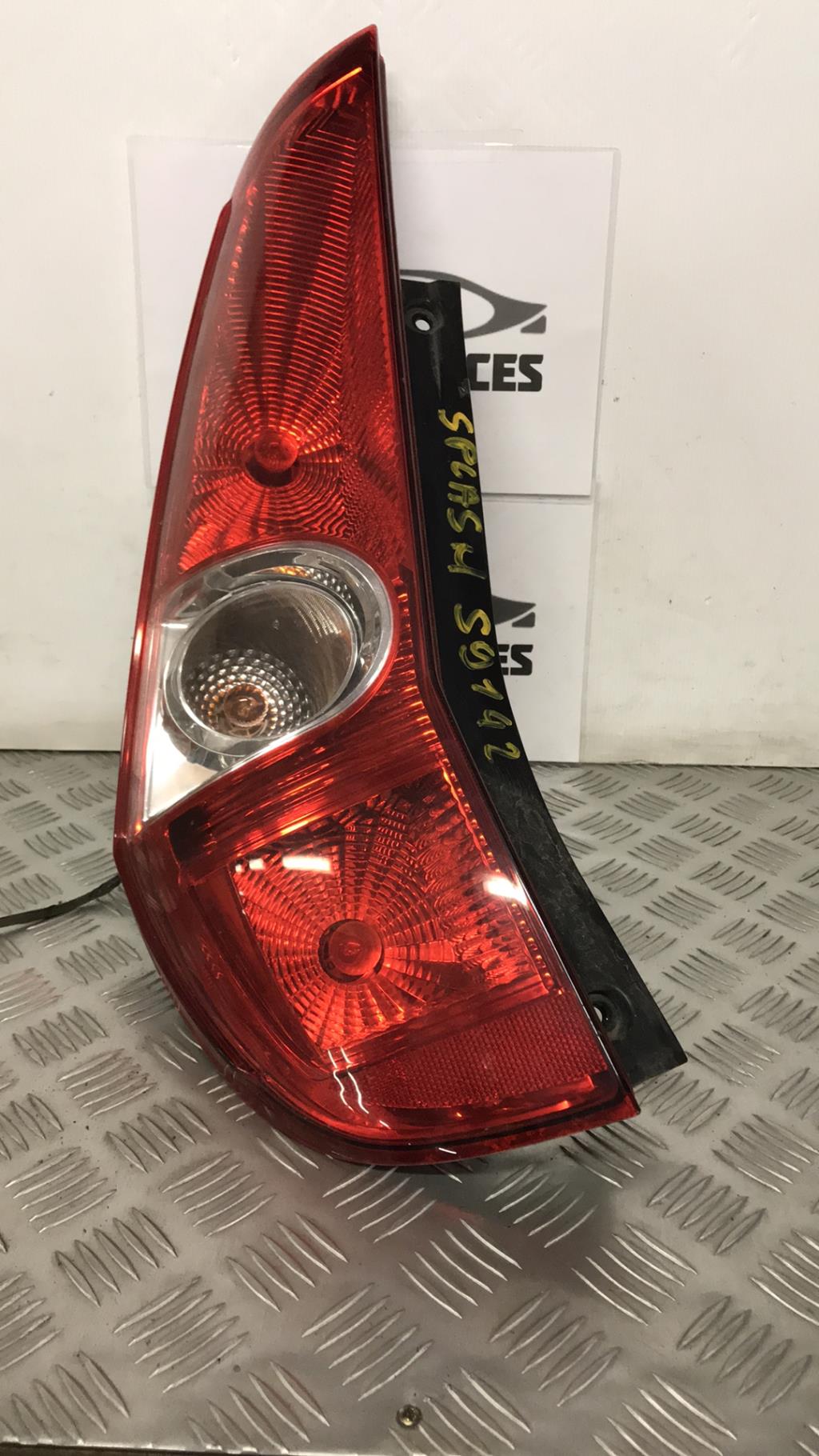 Fanale posteriore principale sinistro (luci) SUZUKI SPLASH Gasolina - 1