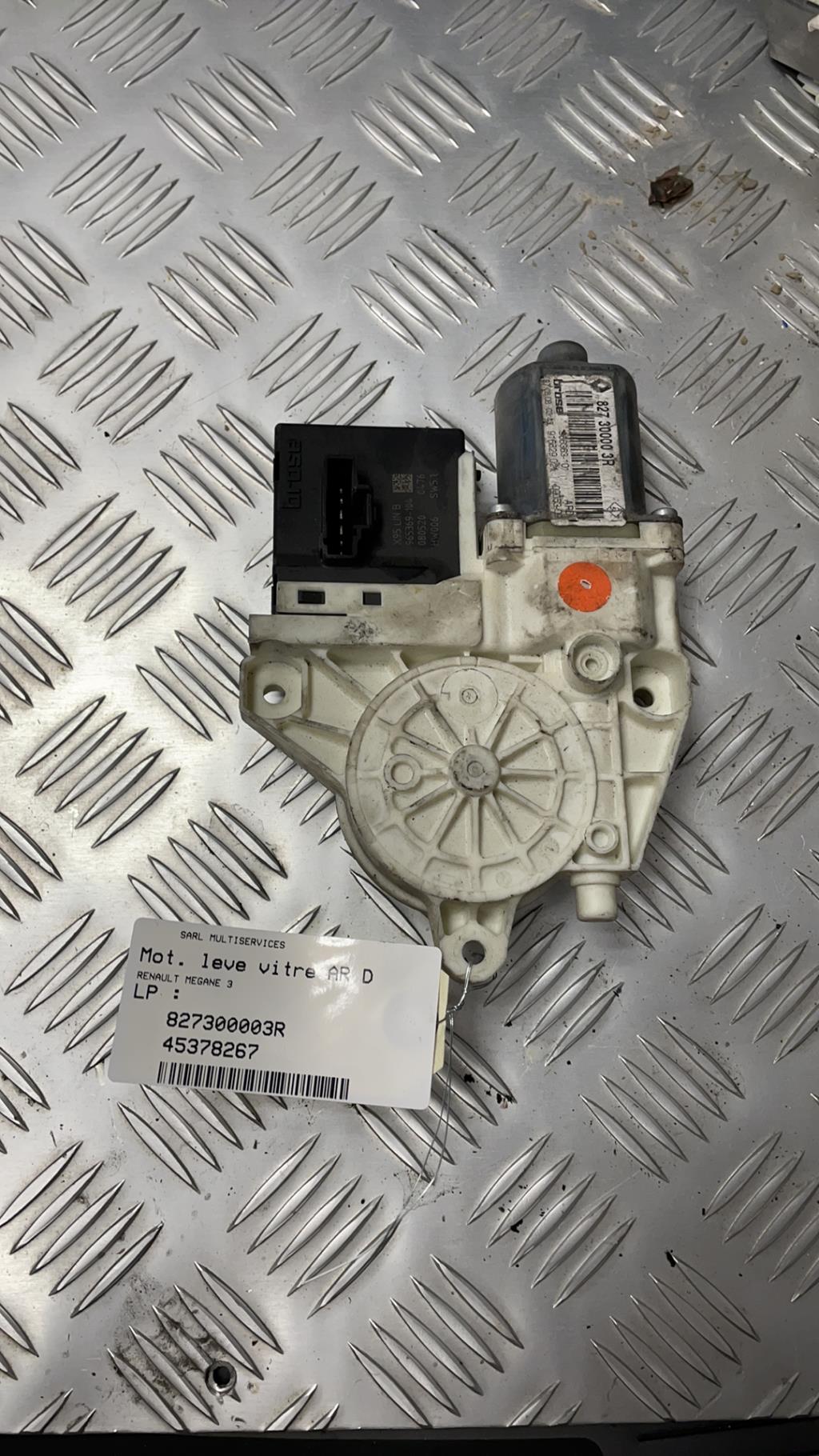 Motore alzacristalli anteriore sinistro VOLKSWAGEN POLO 6 PHASE 1  - 1