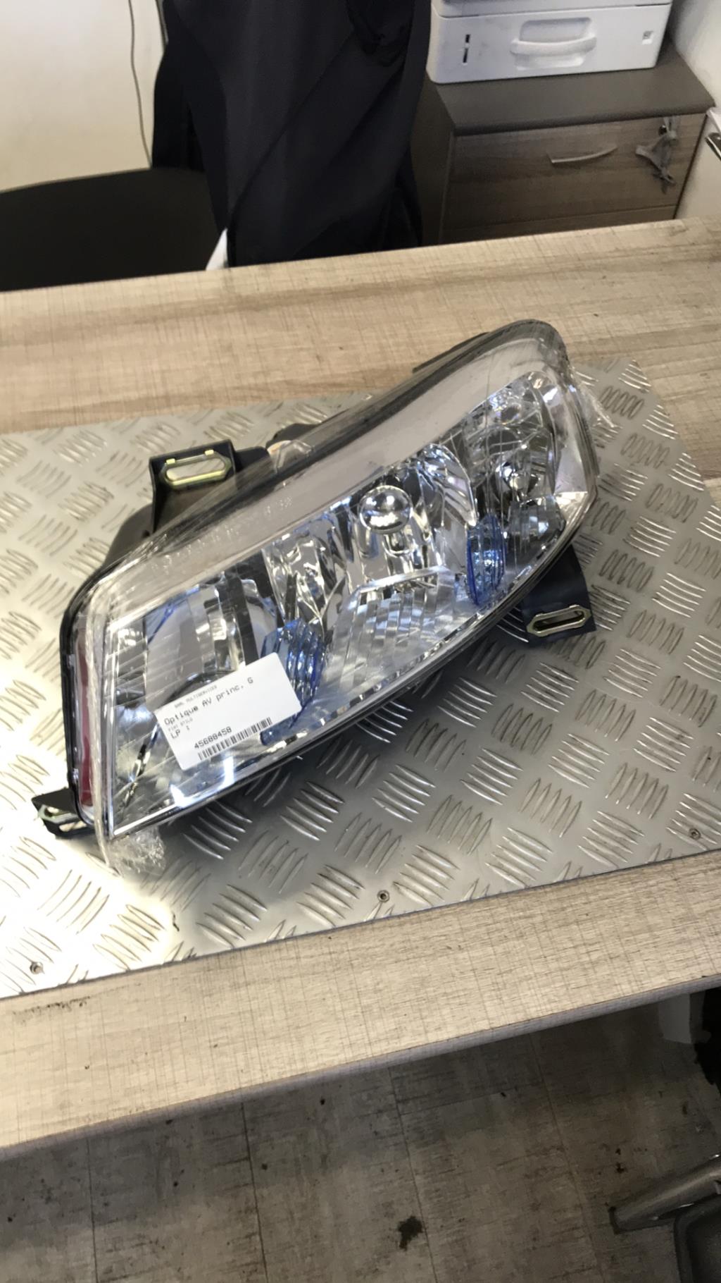 Gruppo ottico anteriore principale sinistro (luci)(faro) FIAT STILO Diésel - 1