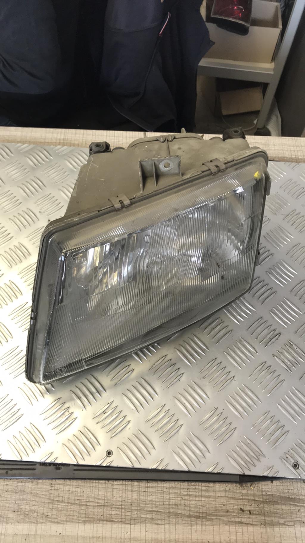 Gruppo ottico anteriore principale sinistro (luci)(faro) MERCEDES VITO 638 Diésel - 1