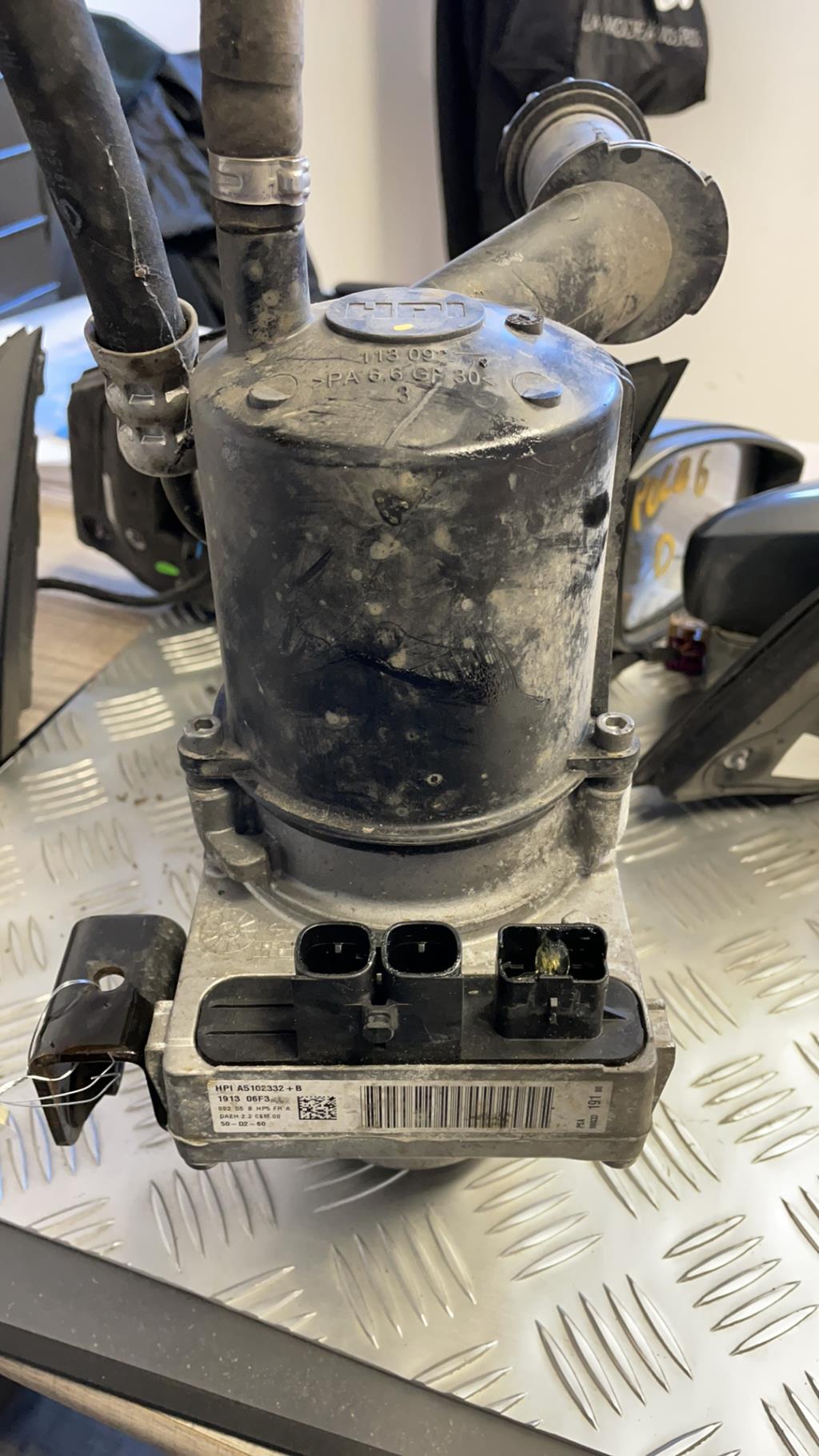 Pompe de direction CITROEN C4 2 PHASE 2 Essence - 1