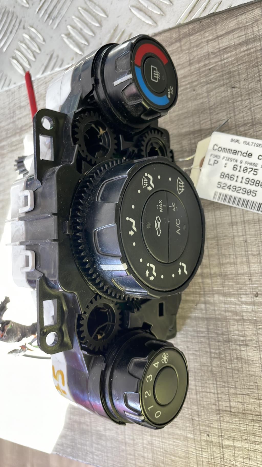 Commande chauffage FORD FIESTA 6 PHASE 1 Diesel - 1