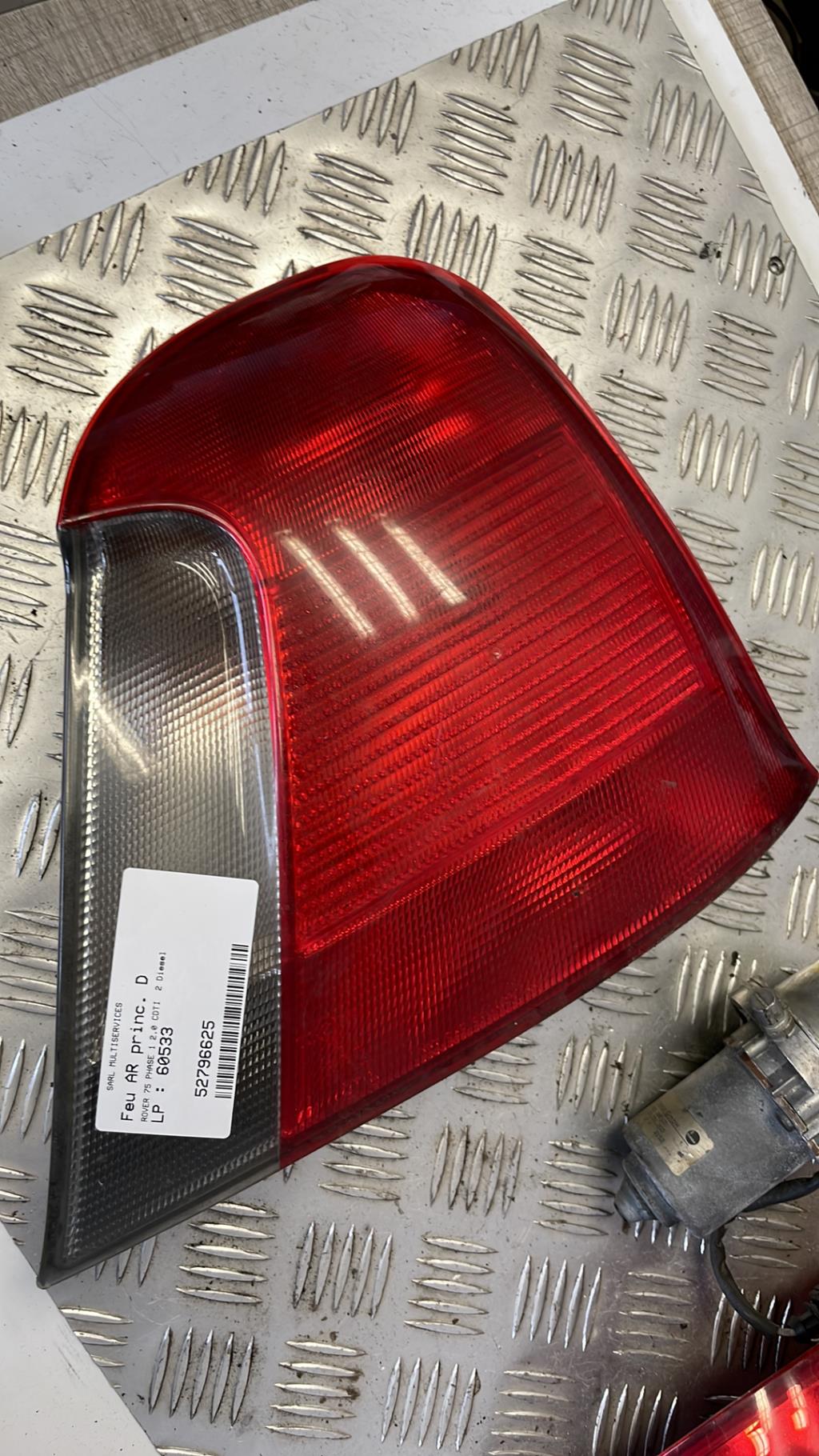 Fanale posteriore principale destro (luci) ROVER 75 PHASE 1 Diésel - 1
