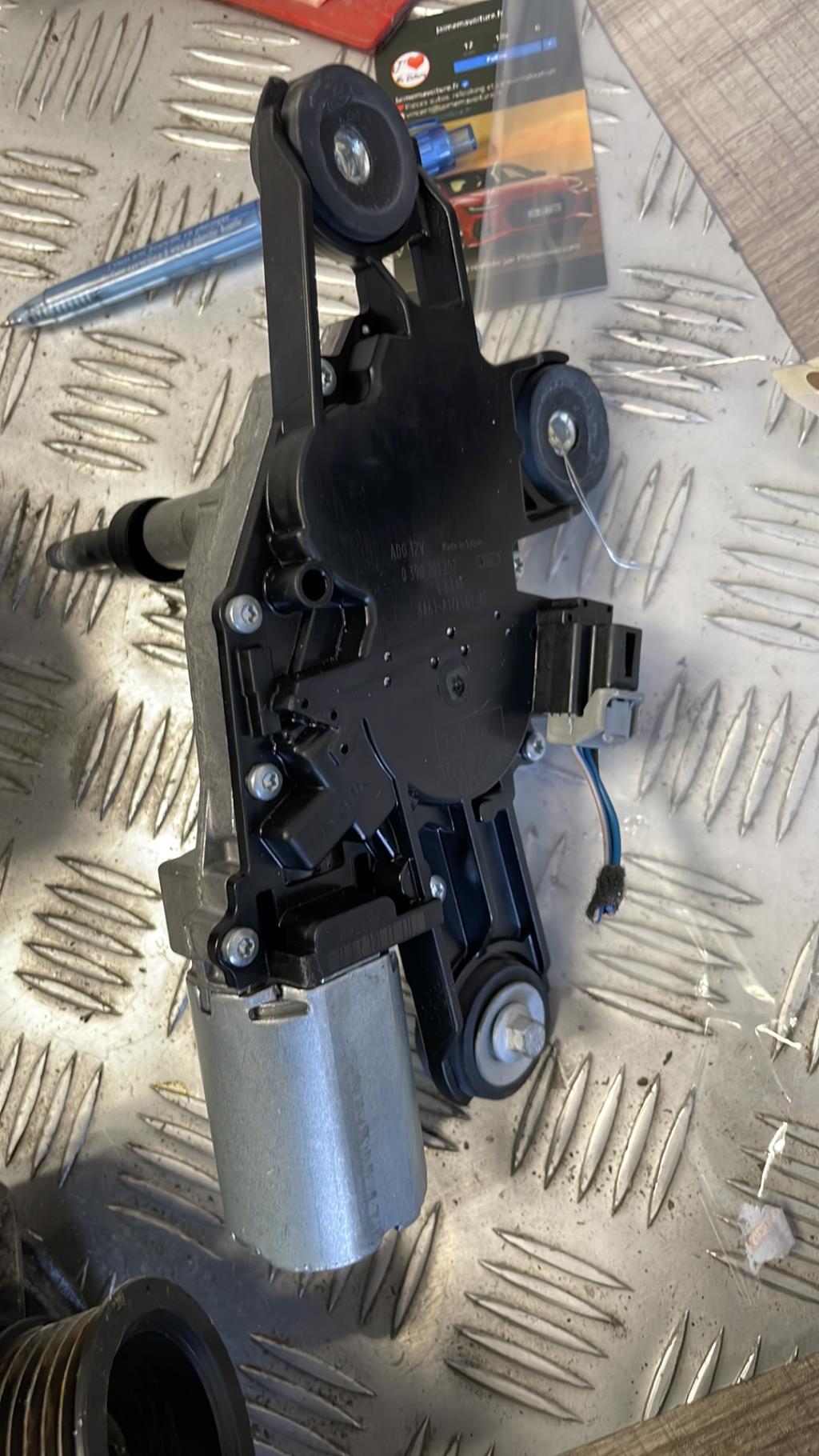 Motore tergicristallo posteriore FORD FIESTA 6 PHASE 2 Gasolina - 1