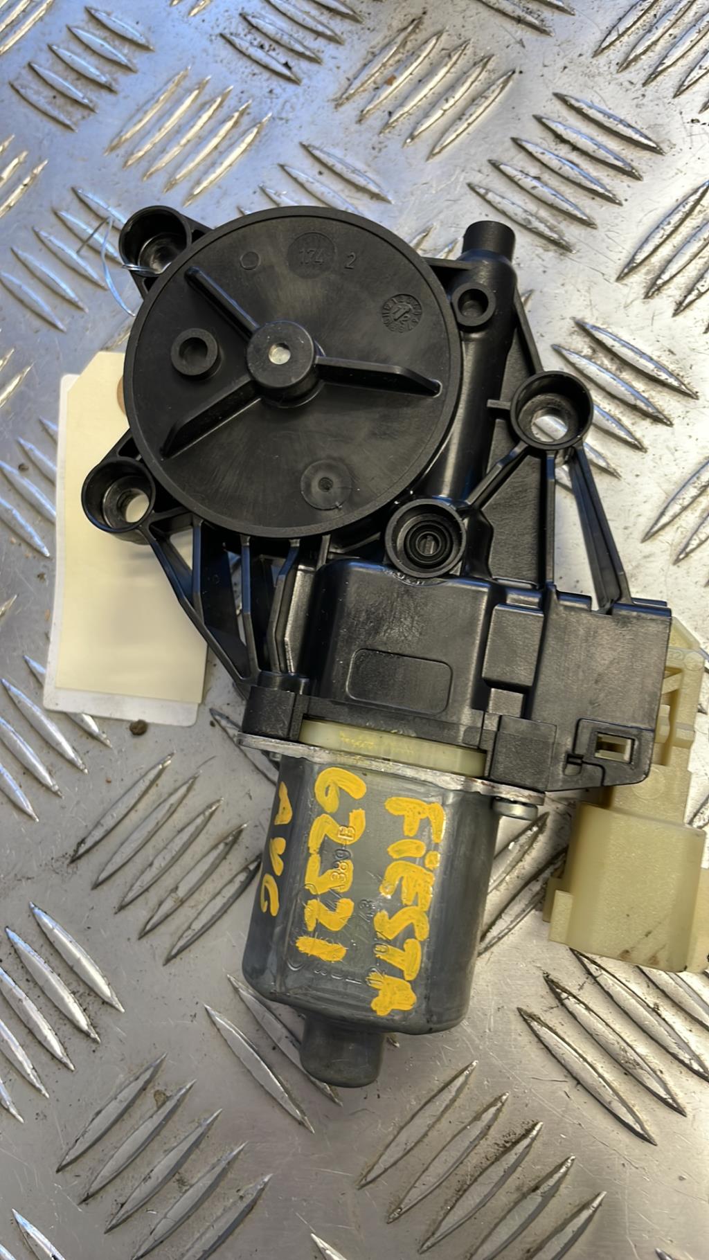 Motore alzacristalli anteriore sinistro FORD FIESTA 6 PHASE 1 Diésel - 1