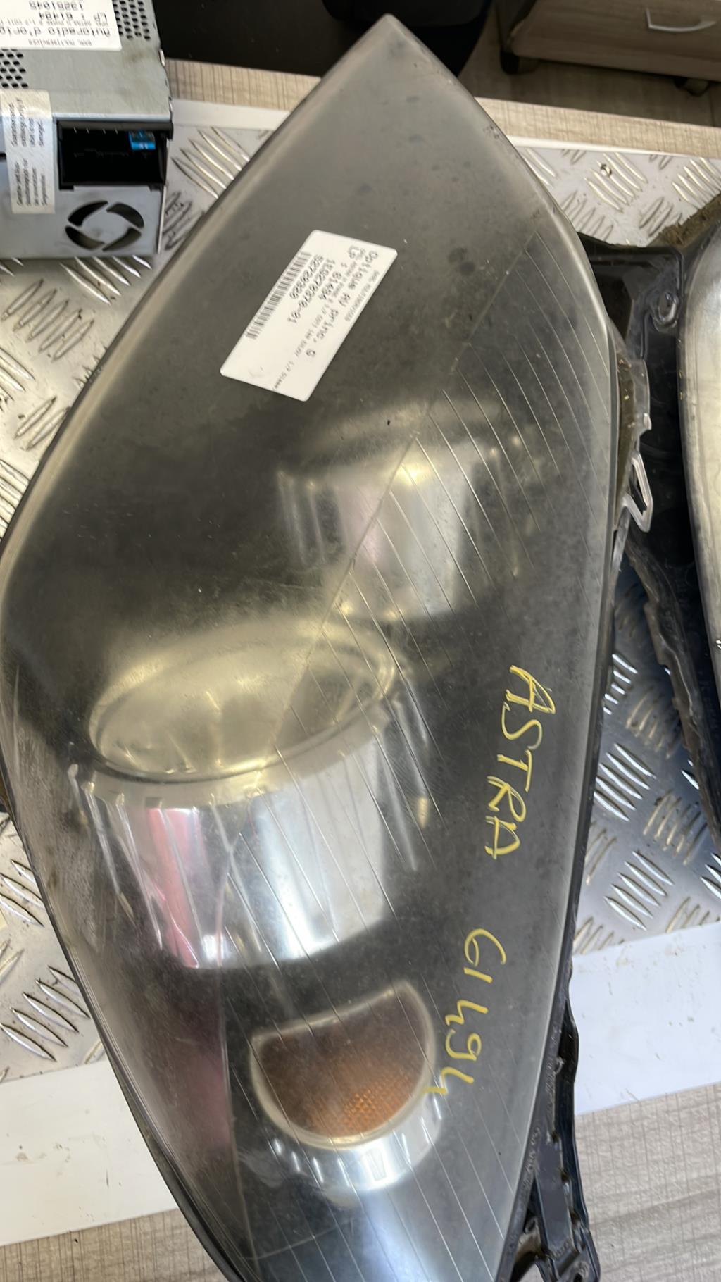 Gruppo ottico anteriore principale sinistro (luci)(faro) OPEL ASTRA H PHASE 2 Diésel - 1