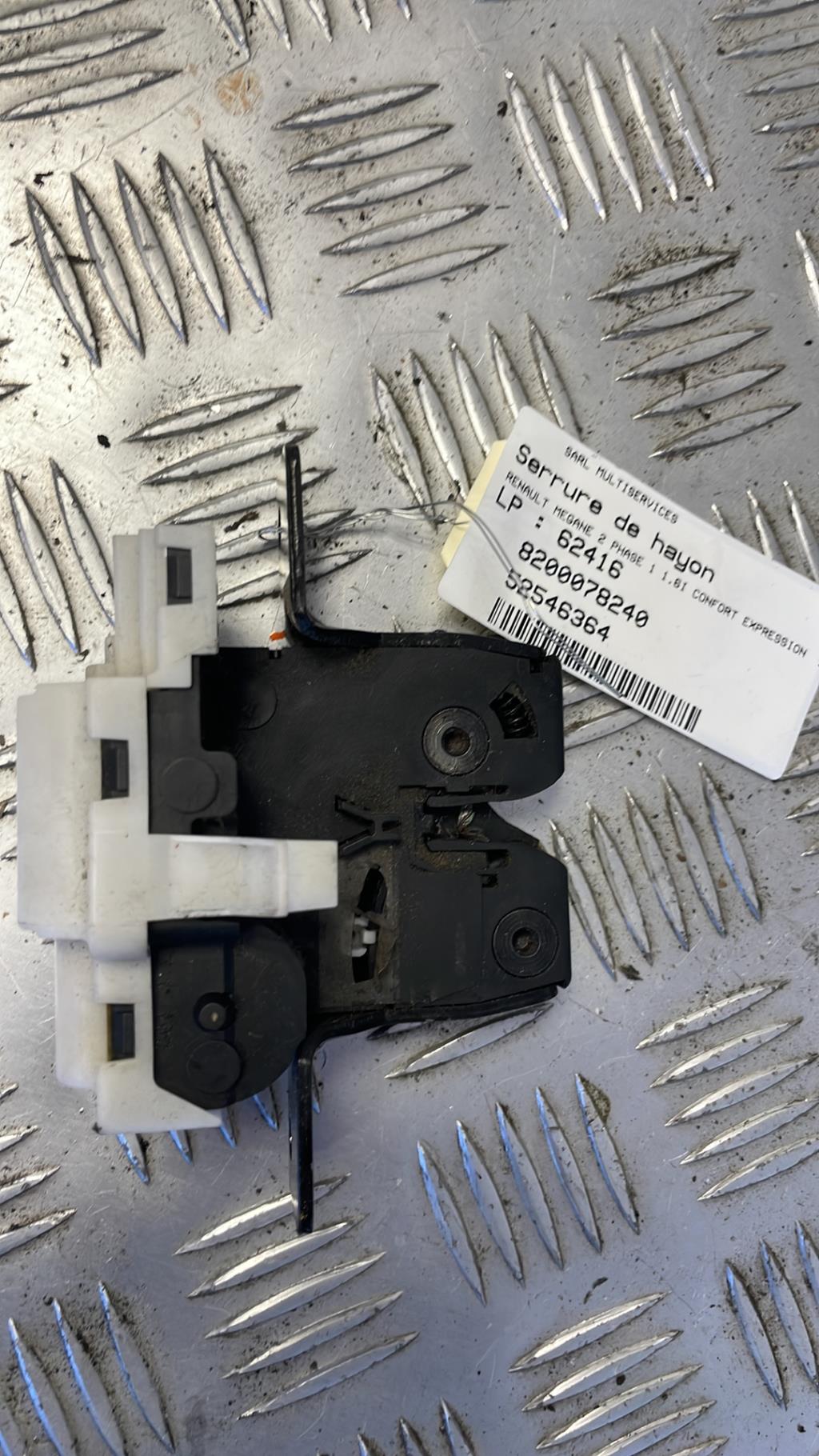 Serrure de hayon RENAULT MEGANE 2 PHASE 1 Essence/GPL - 1