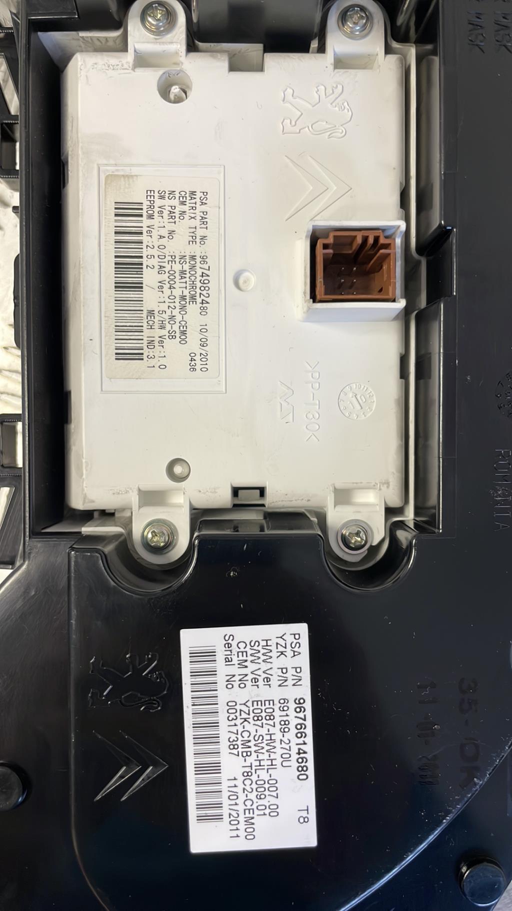 Compteur PEUGEOT 5008 1 PHASE 1 Diesel - 1