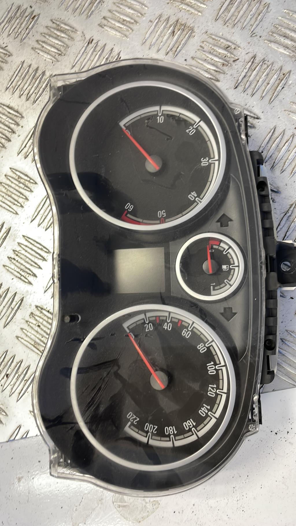 Compteur OPEL CORSA D PHASE 2 Diesel - 1