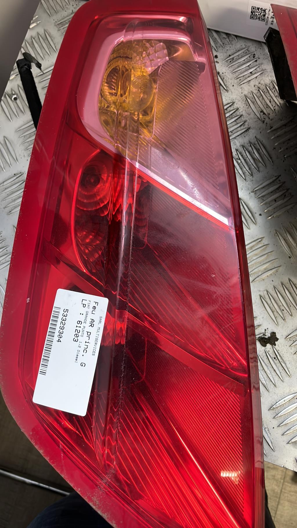 Fanale posteriore principale sinistro (luci) FIAT GRANDE PUNTO Diésel - 1