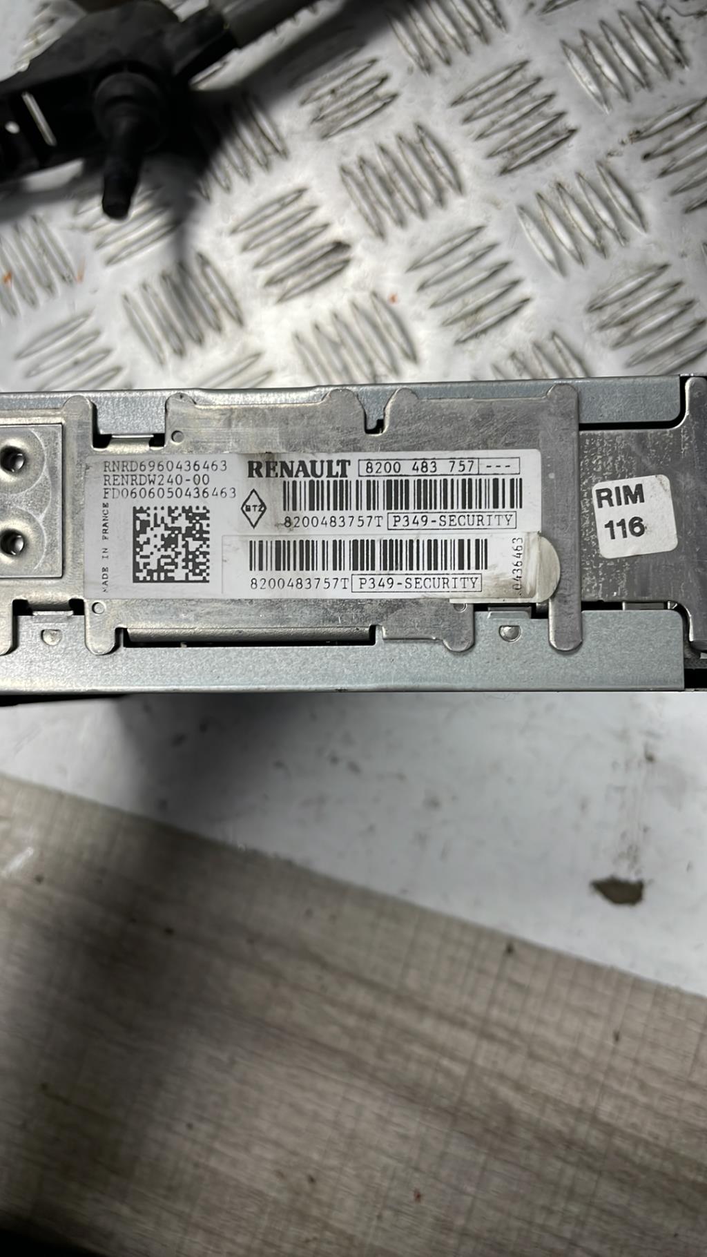 Autoradio originale RENAULT CLIO 3 PHASE 1 Gasolina - 1