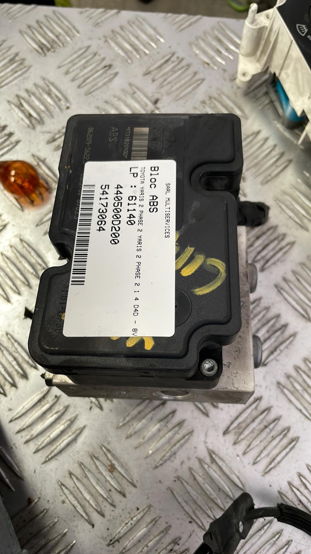 Blocco ABS (antibloccaggio freni) TOYOTA YARIS 2 PHASE 2 Diésel - 1