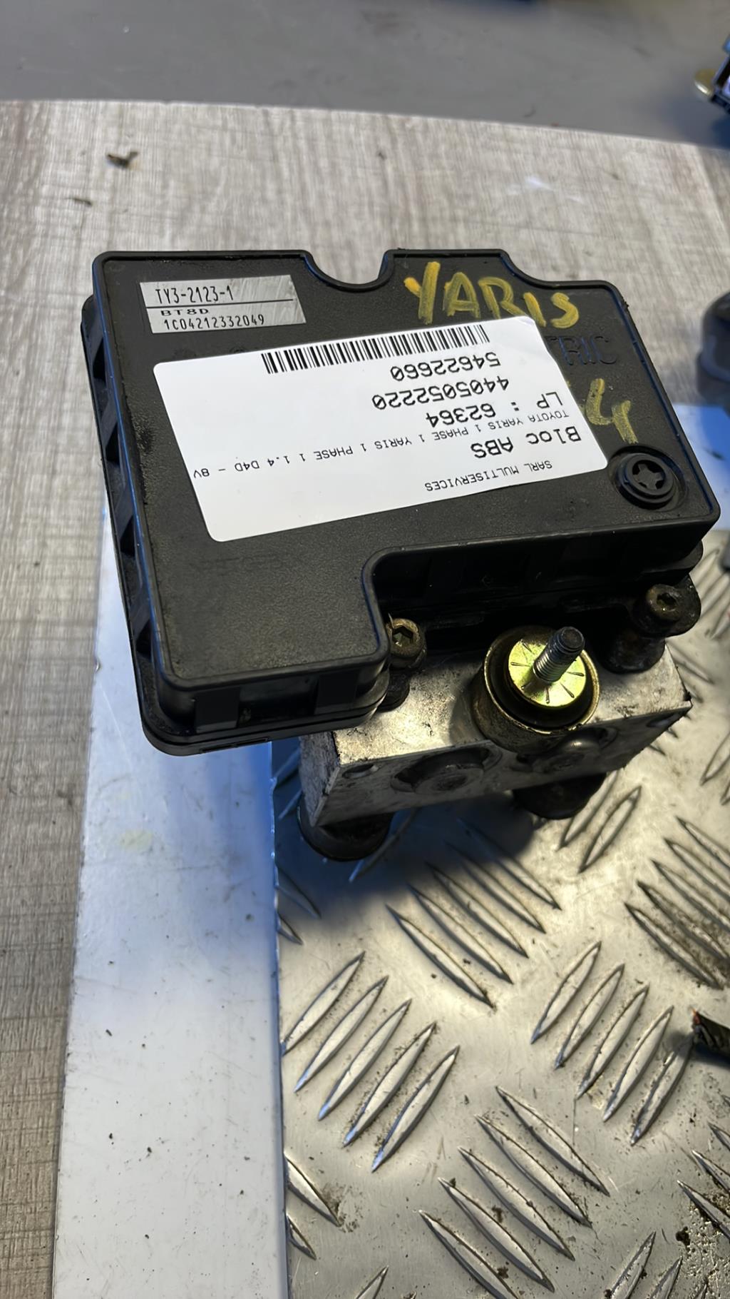Blocco ABS (antibloccaggio freni) TOYOTA YARIS 1 PHASE 1 Diésel - 1