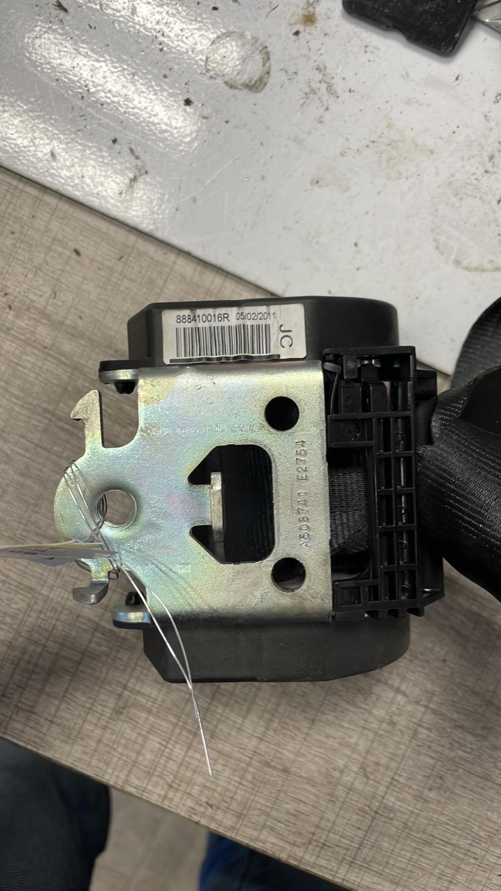 Cintura di sicurezza posteriore destra RENAULT MEGANE 3 PHASE 1 Diésel - 1