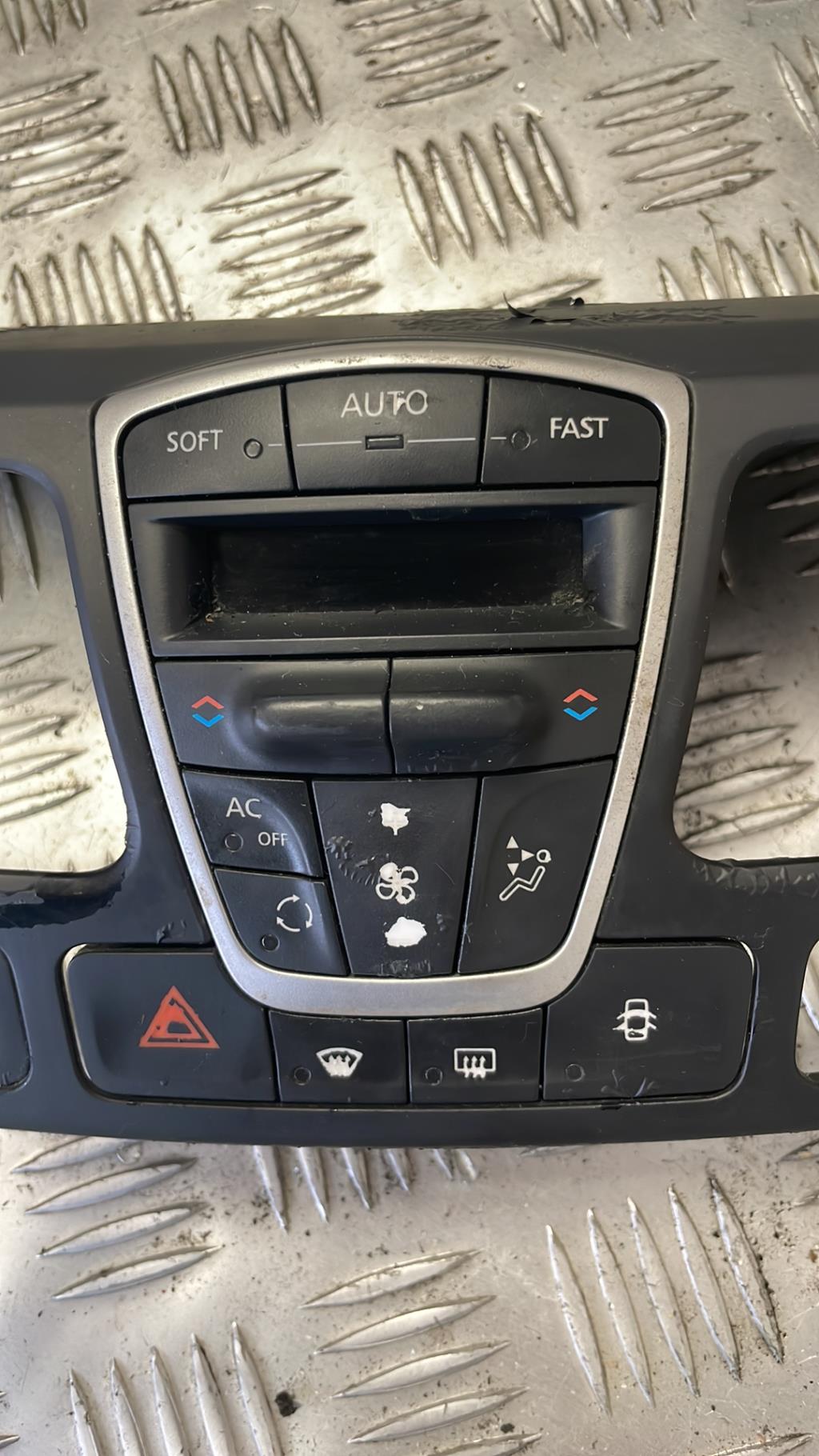 Commande chauffage RENAULT LAGUNA 3 PHASE 1 Diesel - 1