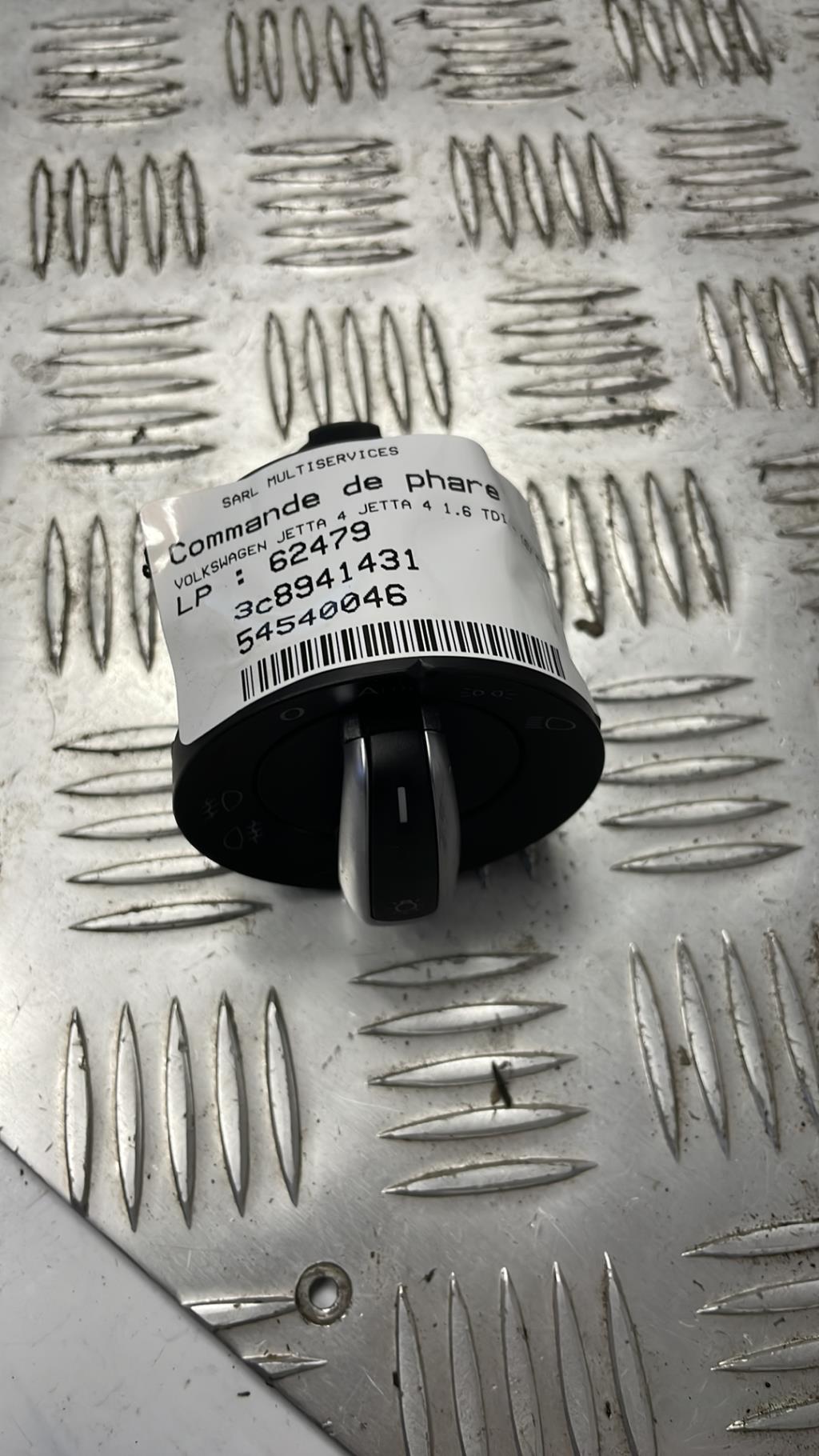 Commande de phare VOLKSWAGEN JETTA 4 Diesel - 1