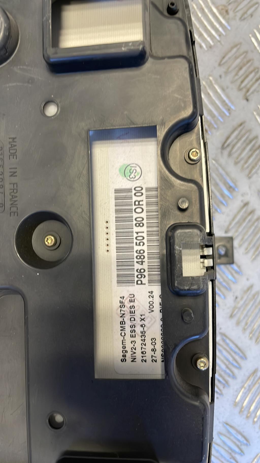 Compteur CITROEN XSARA PHASE 2 BREAK Essence - 1