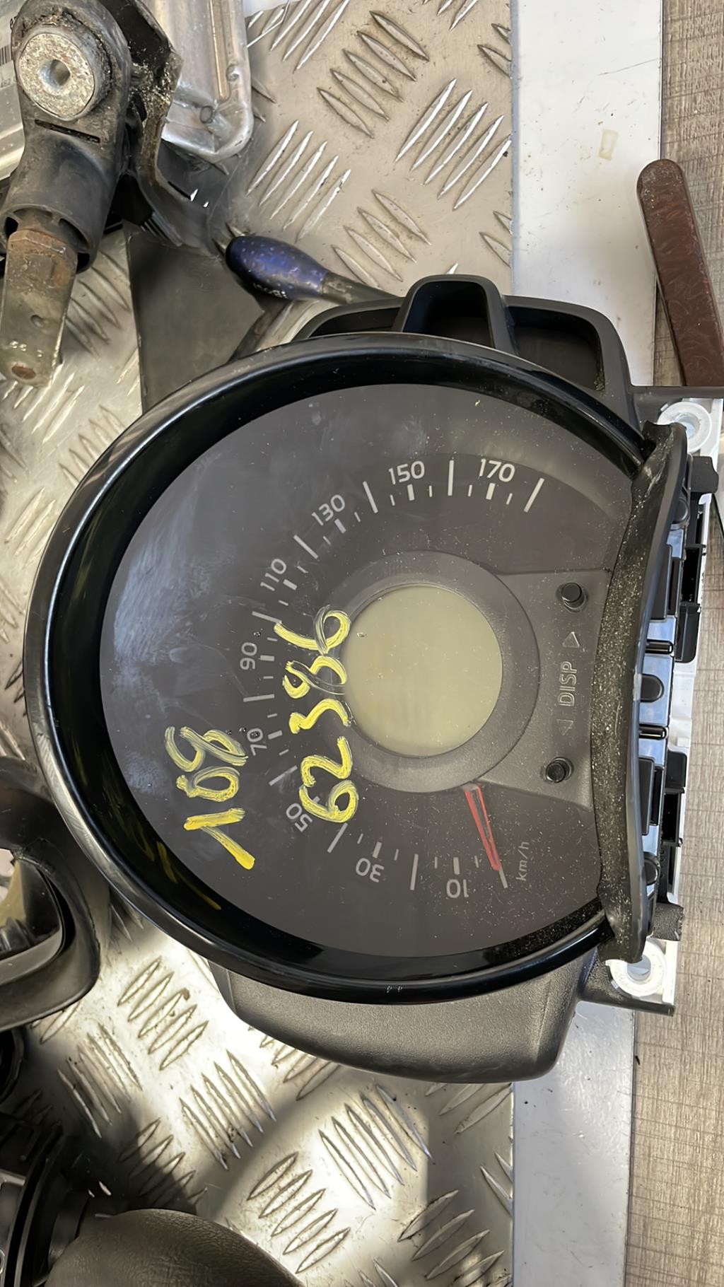 Compteur PEUGEOT 108 Essence - 1