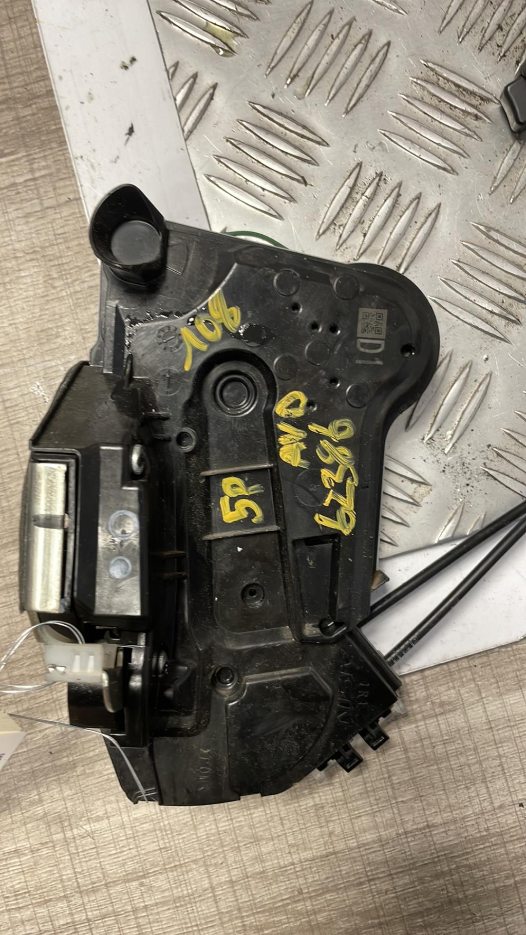 Serratura anteriore destra PEUGEOT 108 Gasolina - 1