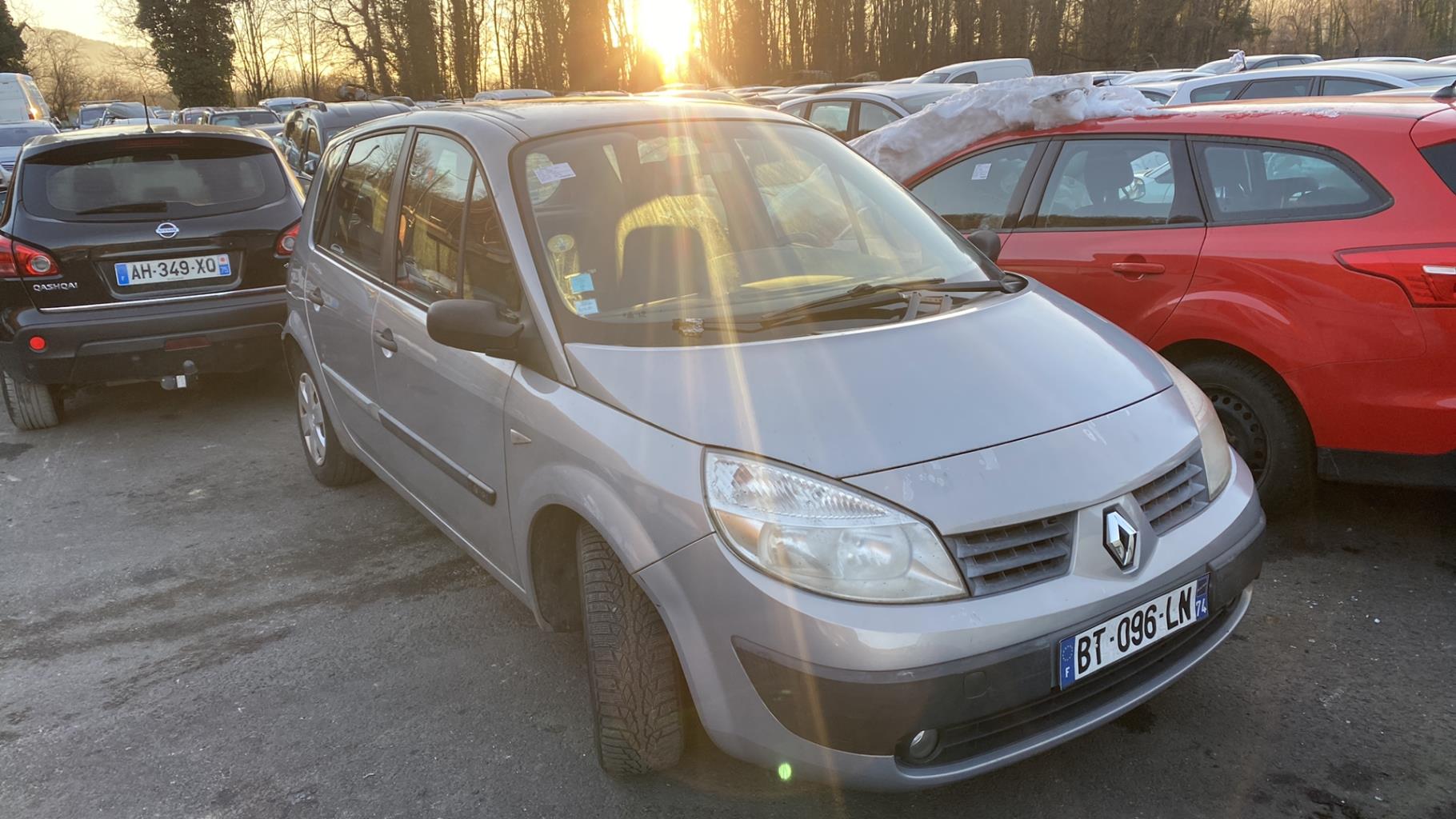 Moteur RENAULT SCENIC 2 PHASE 1 Essence - 1