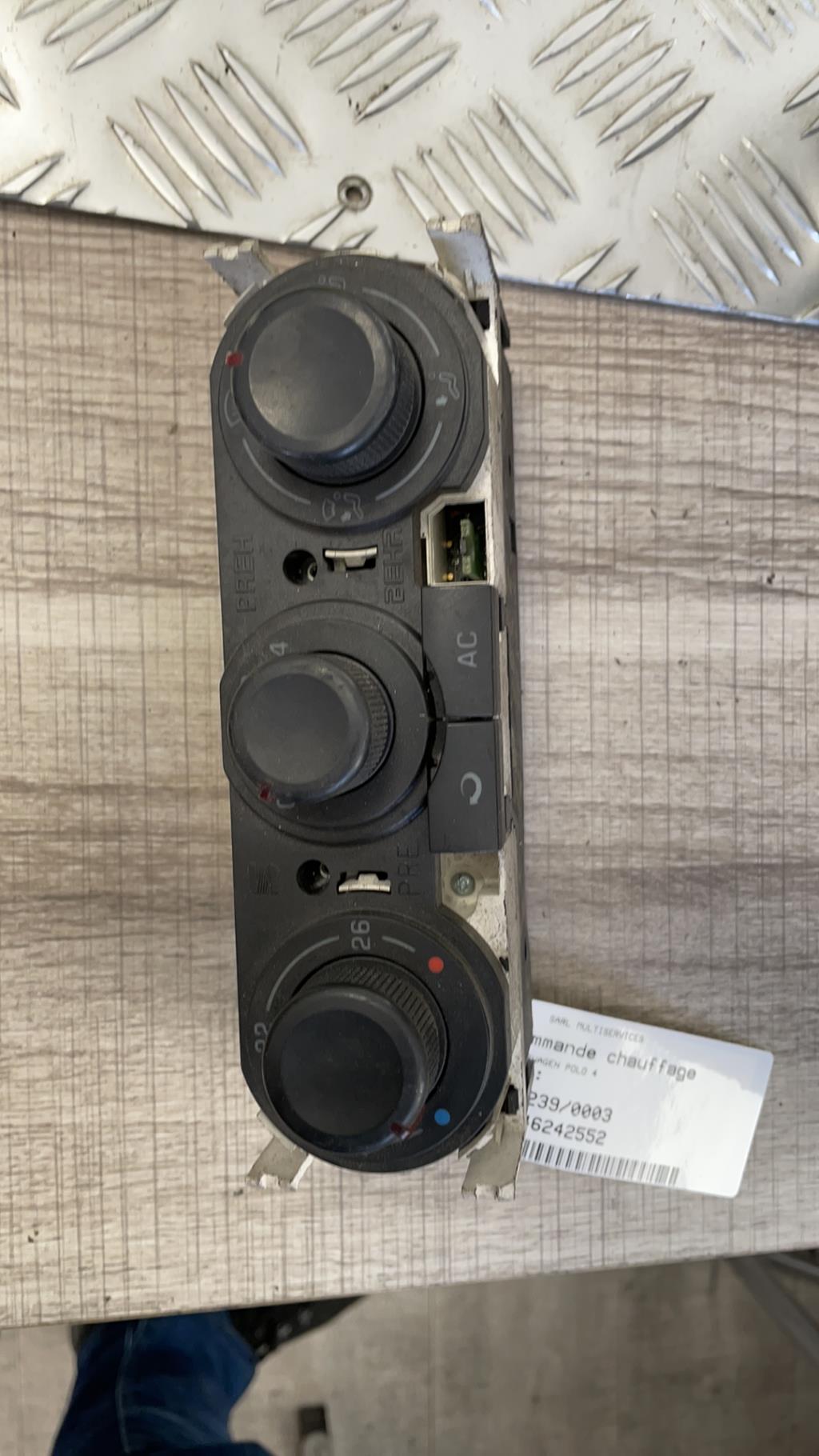 Commande chauffage VOLKSWAGEN POLO 4 PHASE 1  - 1