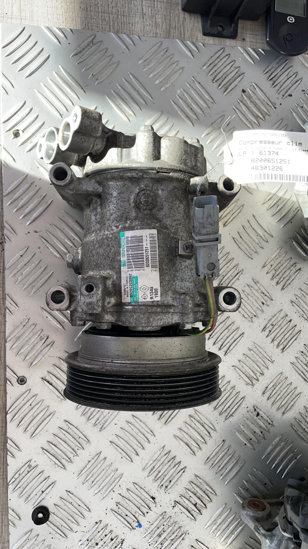 Compresseur clim RENAULT TWINGO 2 PHASE 1 Diesel - 1