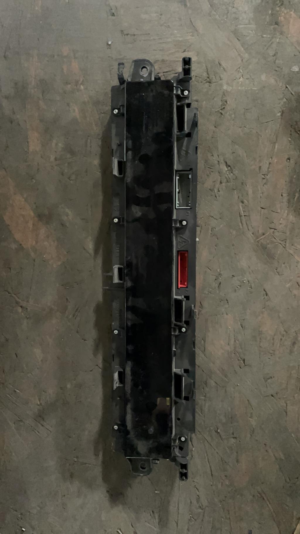 Compteur RENAULT SCENIC 2 PHASE 2 Diesel - 1