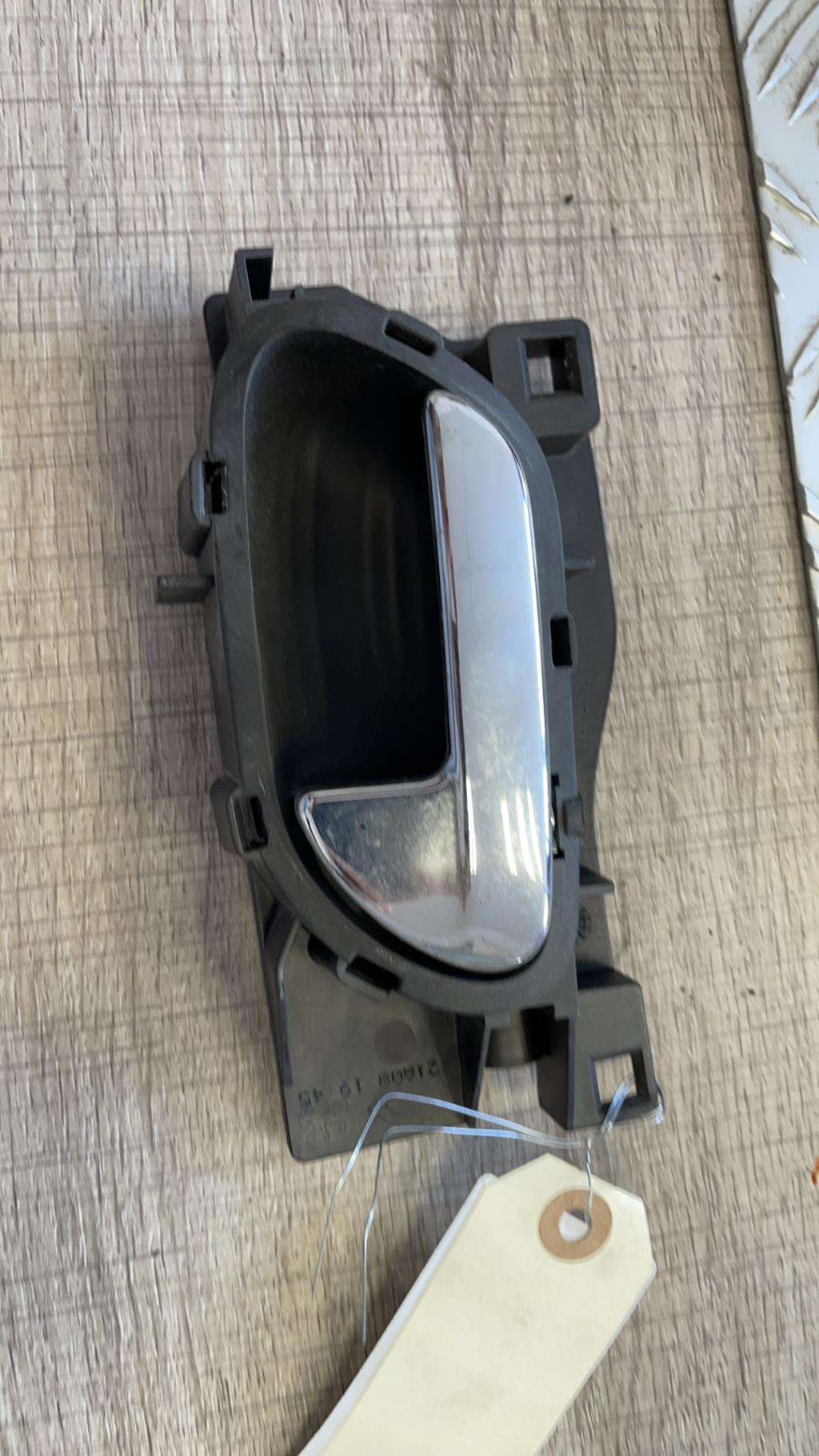 Maniglia interna anteriore sinistra CITROEN C4 1 PHASE 1 Diésel - 1