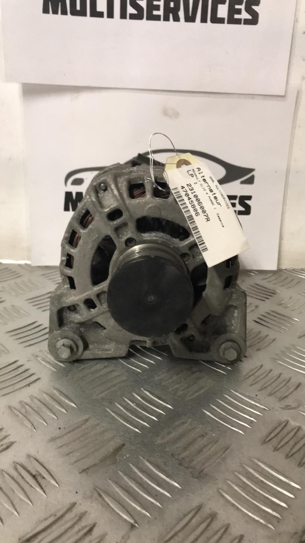 Alternateur RENAULT CLIO 4 PHASE 1 Essence - 1