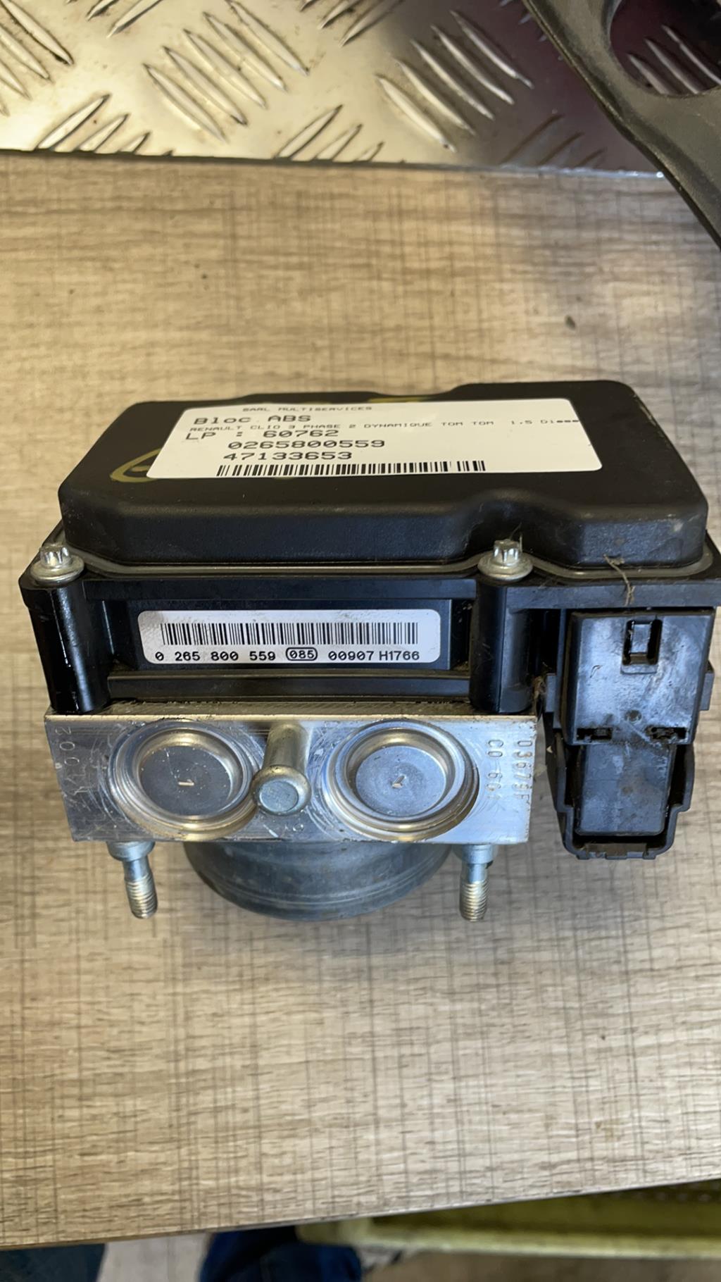Blocco ABS (antibloccaggio freni) RENAULT CLIO 3 PHASE 2 Diésel - 1