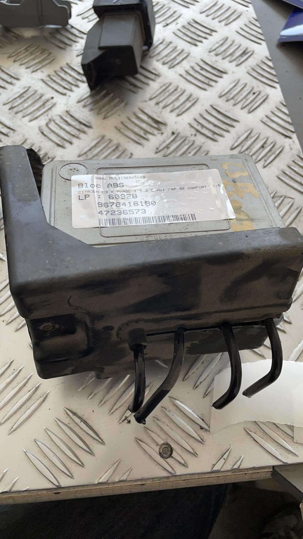 Blocco ABS (antibloccaggio freni) CITROEN C3 2 PHASE 1 Diésel - 1
