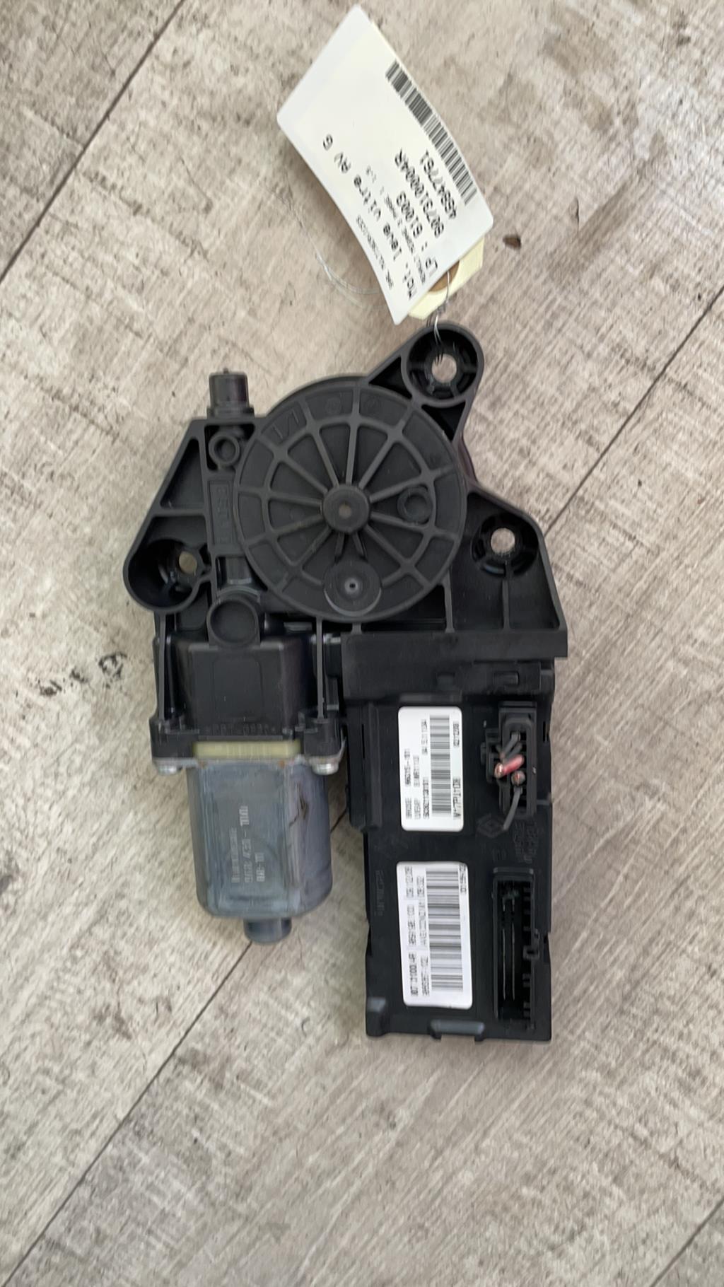 Motore alzacristalli anteriore sinistro RENAULT MEGANE 3 PHASE 1  - 1