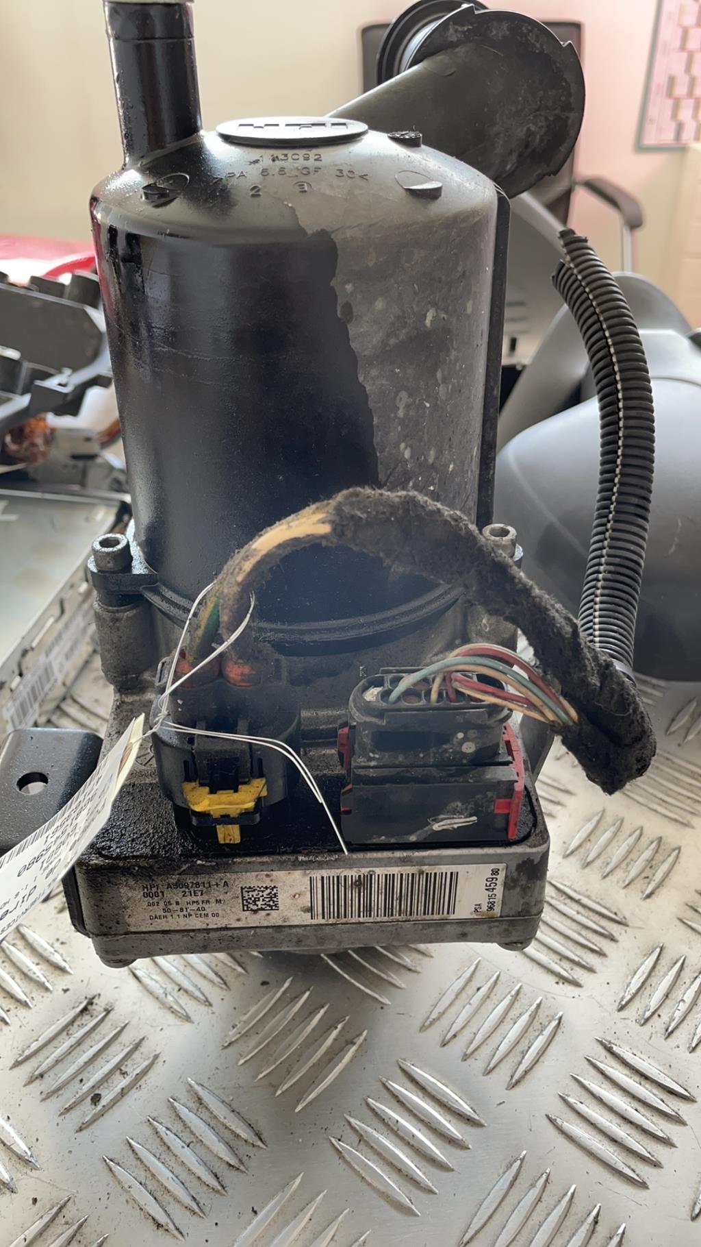 Pompe de direction CITROEN C4 1 PHASE 1  - 1