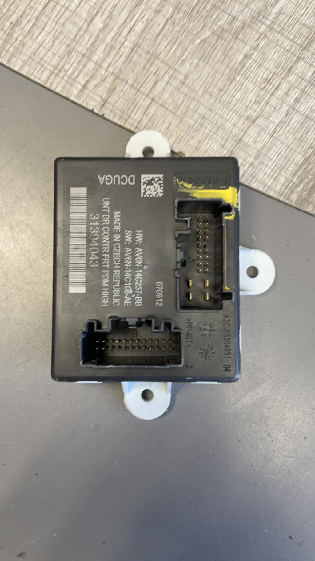 Calculateur VOLVO V 40 2 PHASE 1 BREAK Diesel - 1