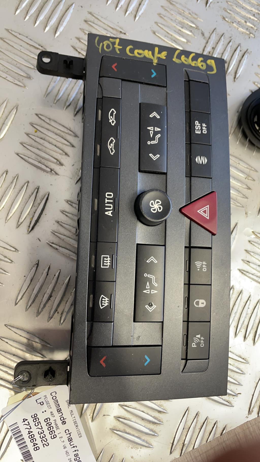 Commande chauffage PEUGEOT 407 COUPE Diesel - 1