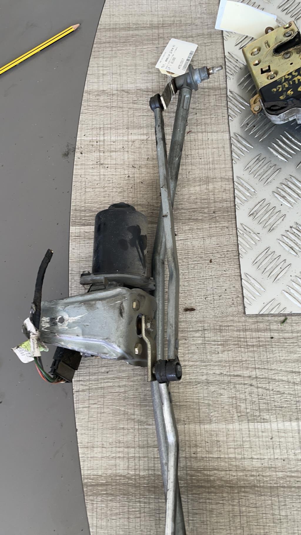 Motore tergicristallo anteriore RENAULT SUPER 5 Gasolina - 1
