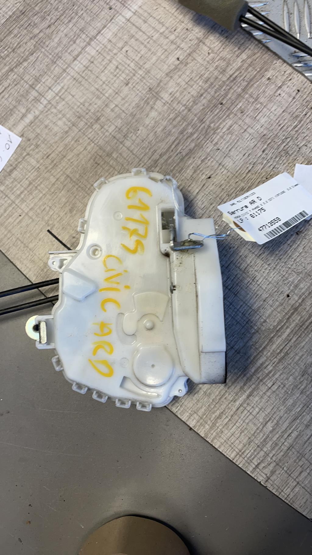 Serratura posteriore destra HONDA CIVIC 8 PHASE 2 Diésel - 1