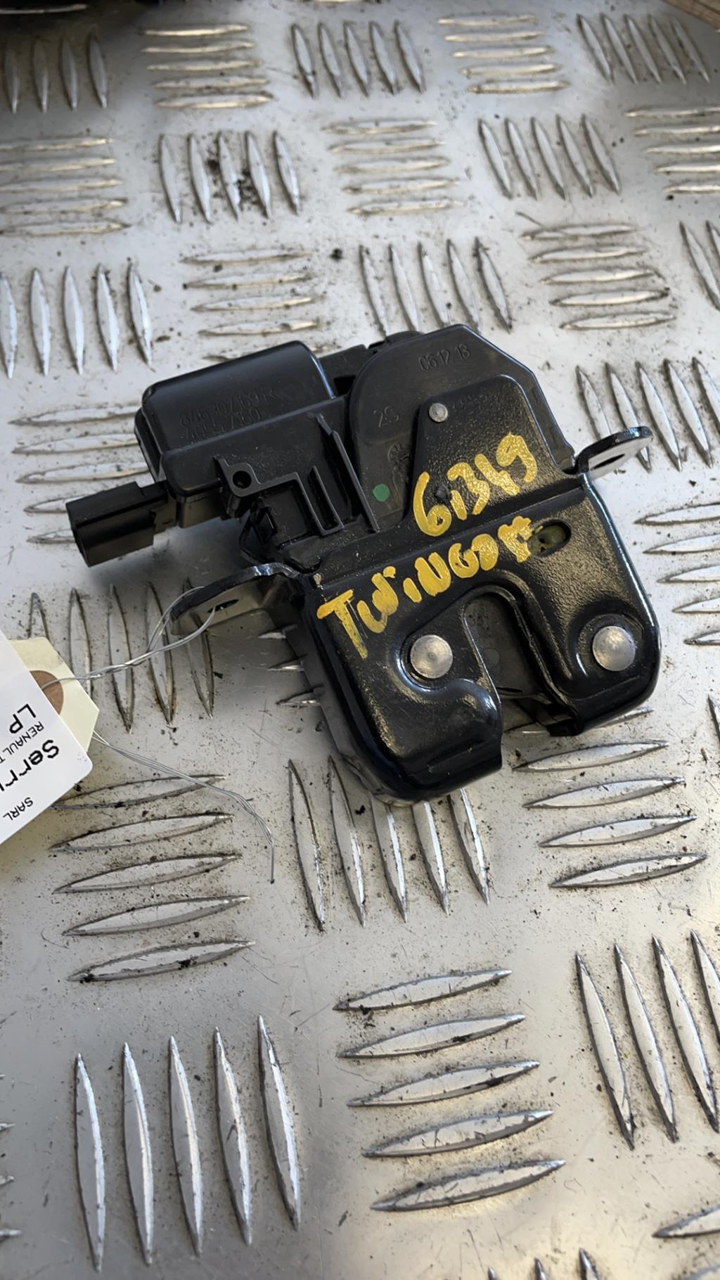 Serrure de hayon RENAULT TWINGO 2 PHASE 2 Diesel - 1