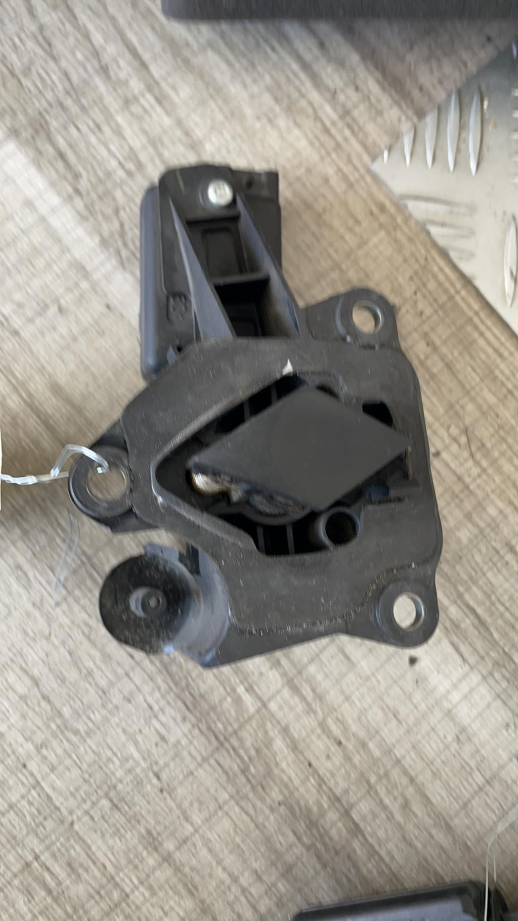 Actionneur serrure coffre RENAULT CLIO 2 PHASE 2  - 1