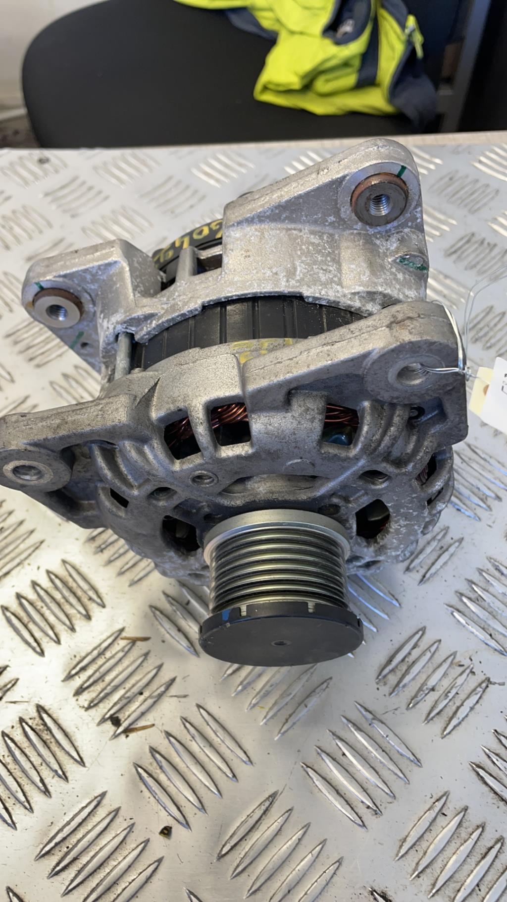 Alternatore DACIA SANDERO 2 PHASE 1 Gasolina - 1