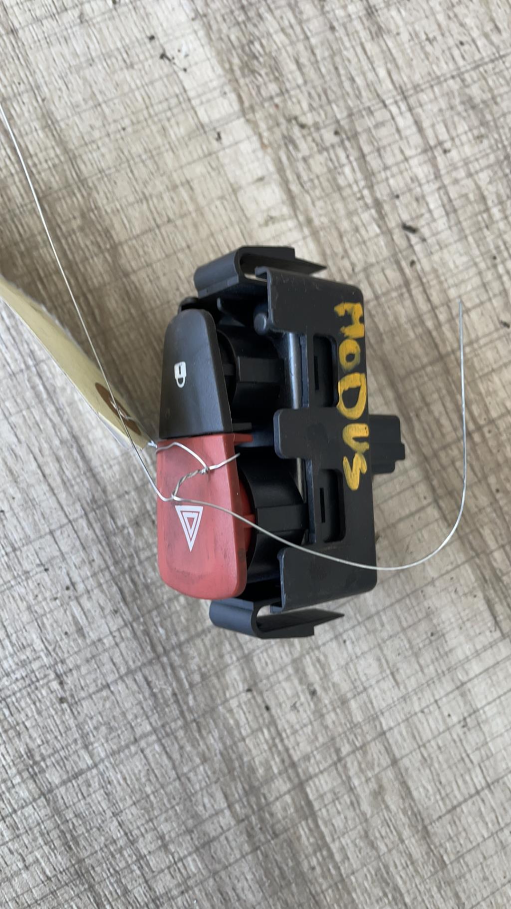 Botón de emergencia RENAULT MODUS PHASE 2  - 1