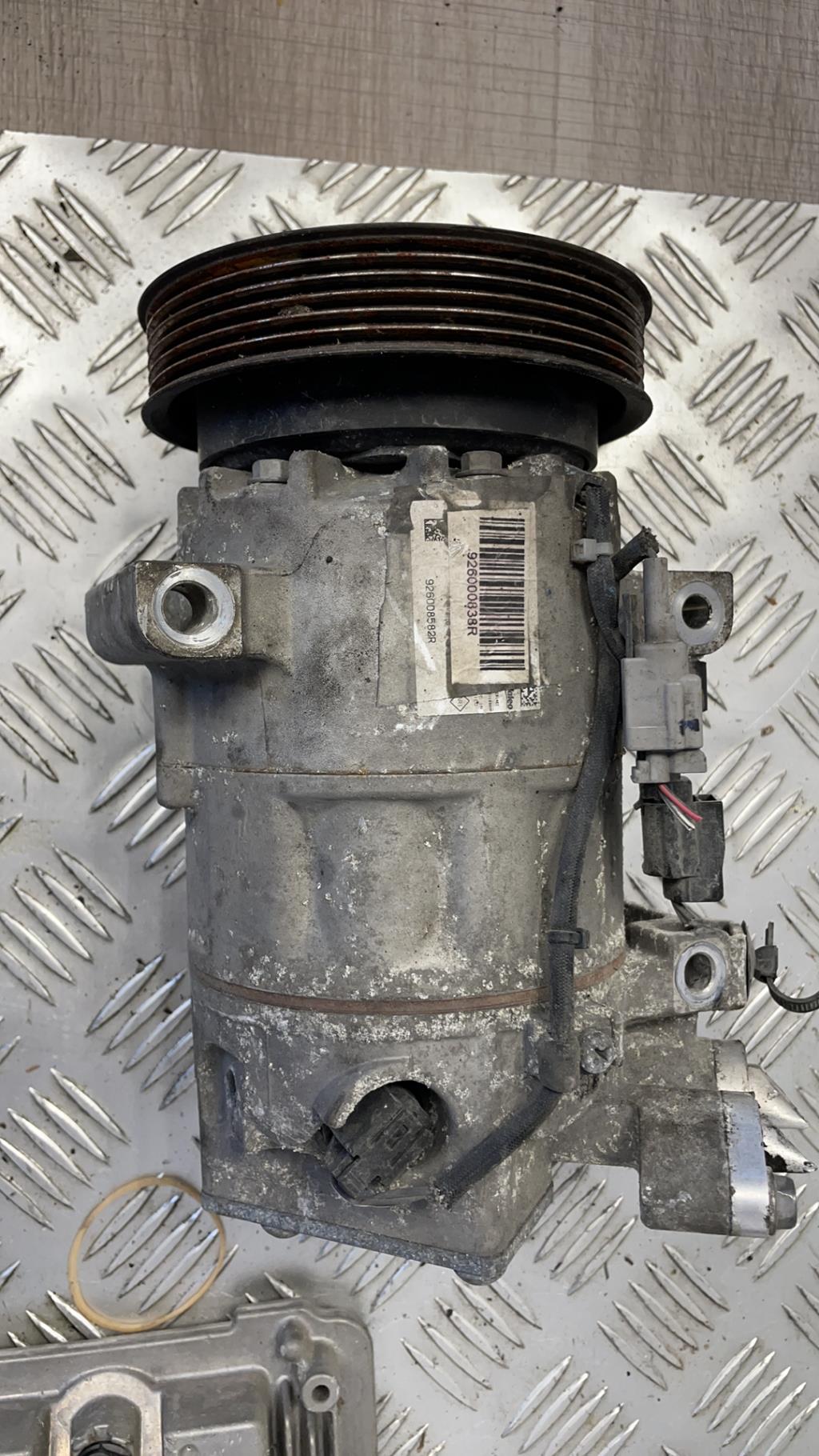 Compresseur clim RENAULT CLIO 4 PHASE 2 Diesel - 1